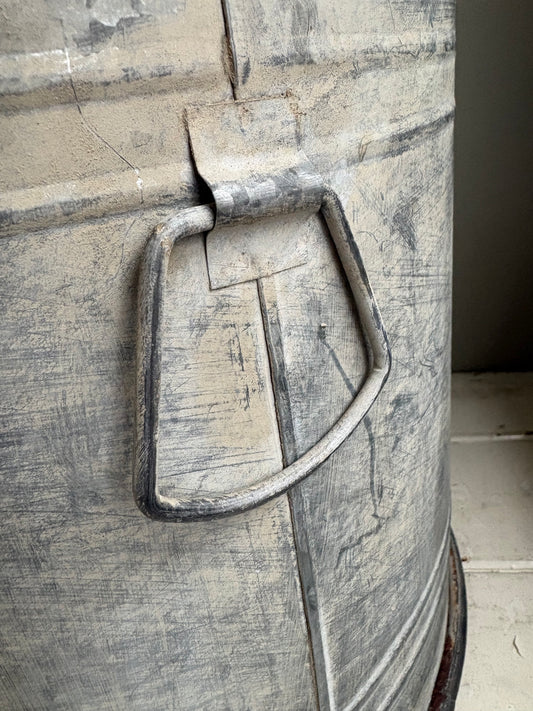 Large Vintage Style Round Zinc Planter.