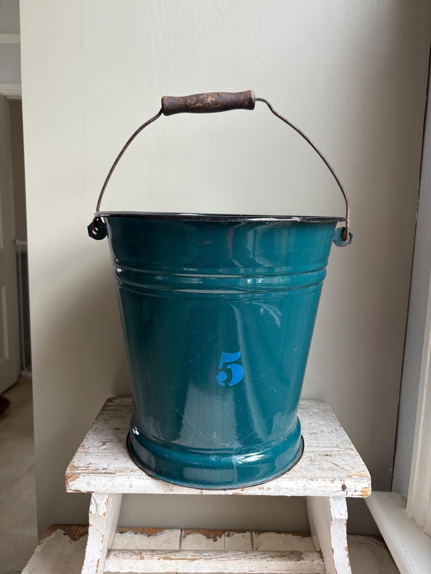Enamelware Bucket/Pail