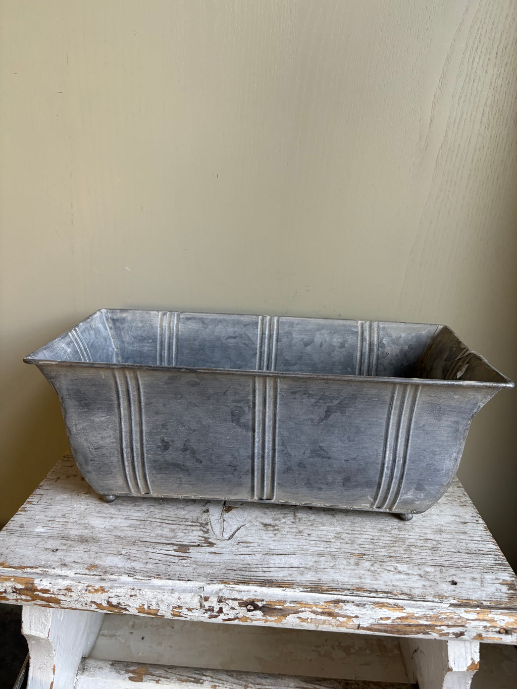 New Vintage Style Zinc Planter