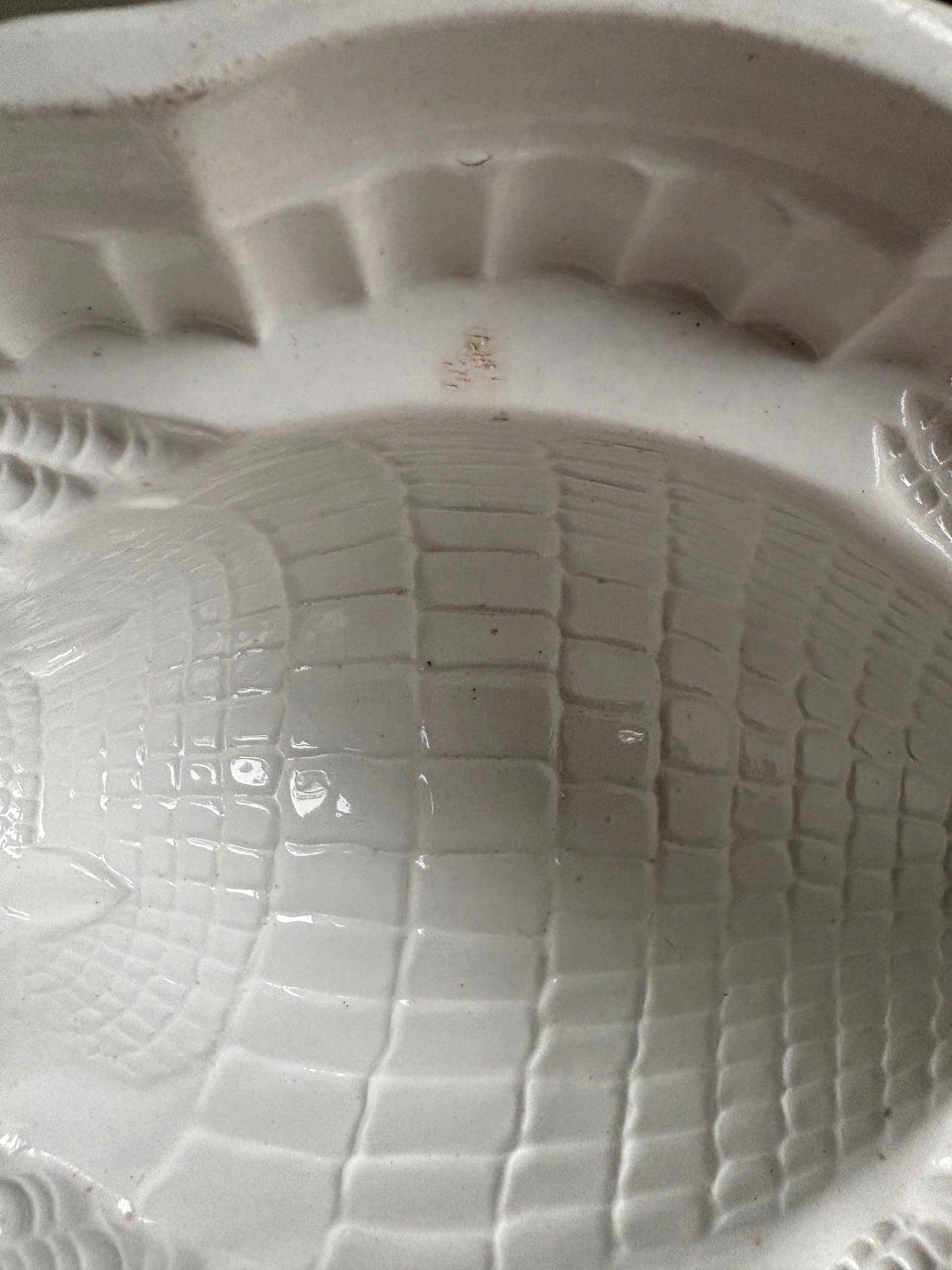 Armadillo LARGE Jelly Mould, Kitchenalia