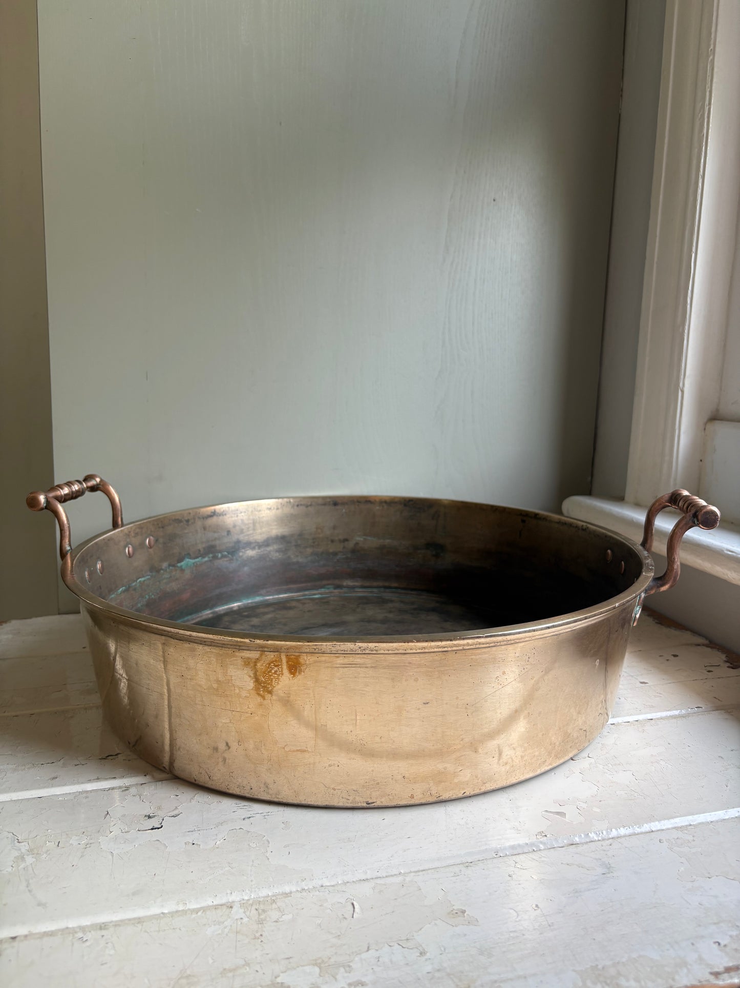 Antique Country House Braising Pan.