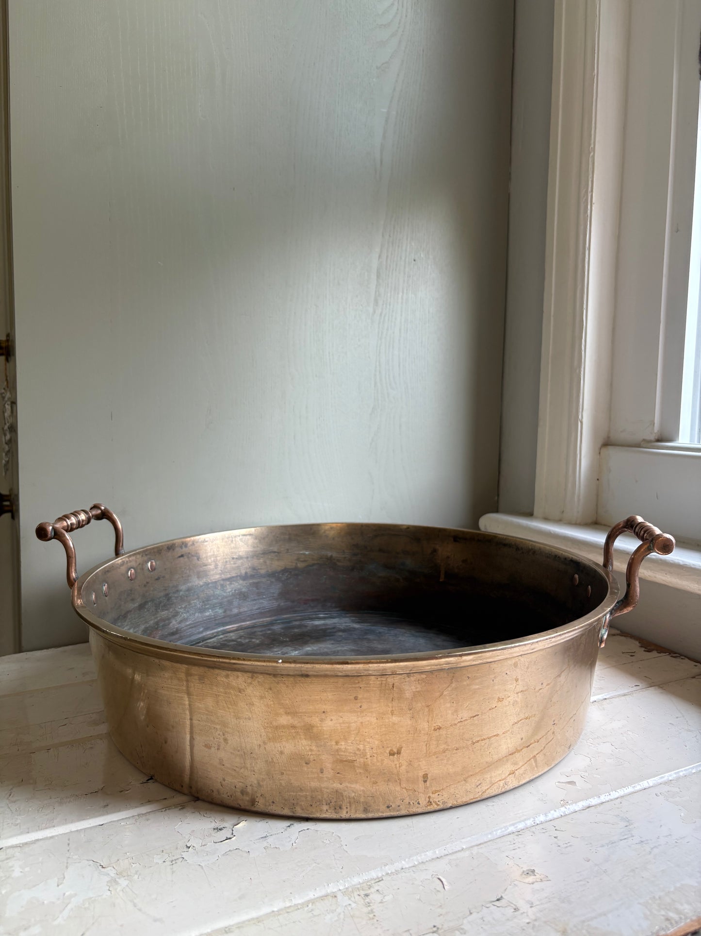 Antique Country House Braising Pan.