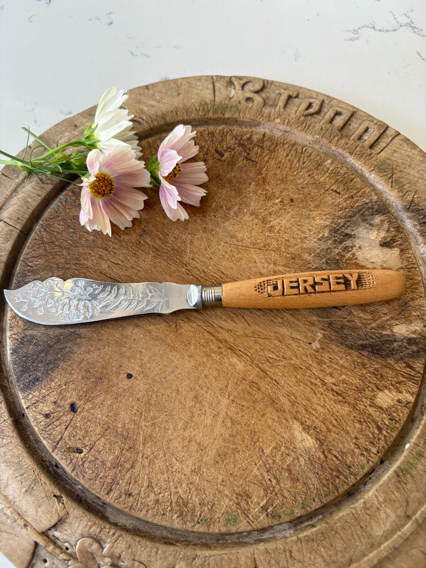 Vintage Carved Butter Spreader.
