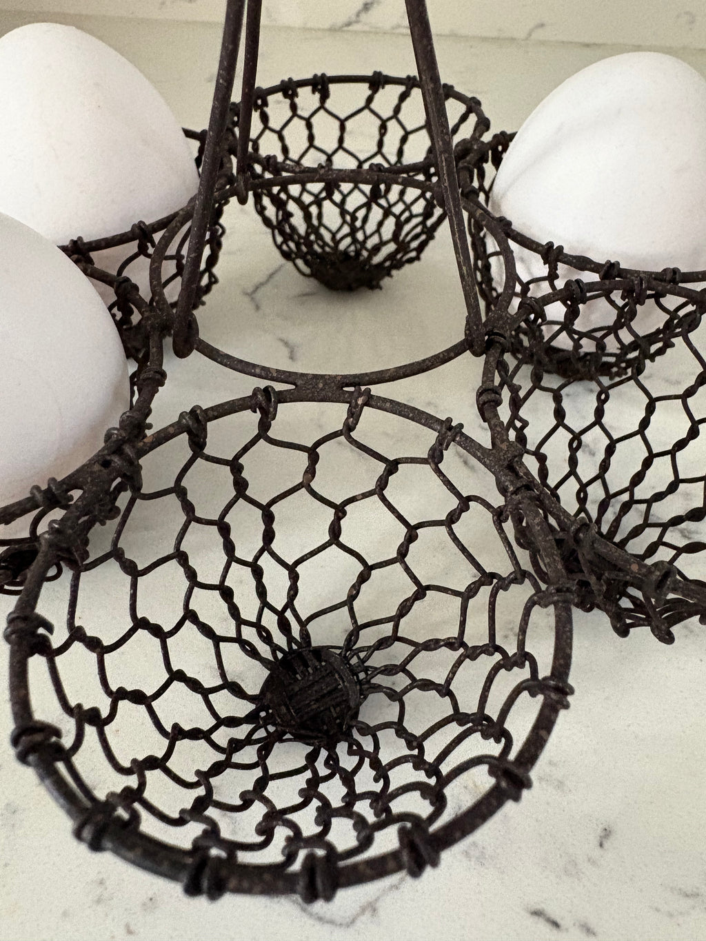 Wire Egg Holder Vintage Style.