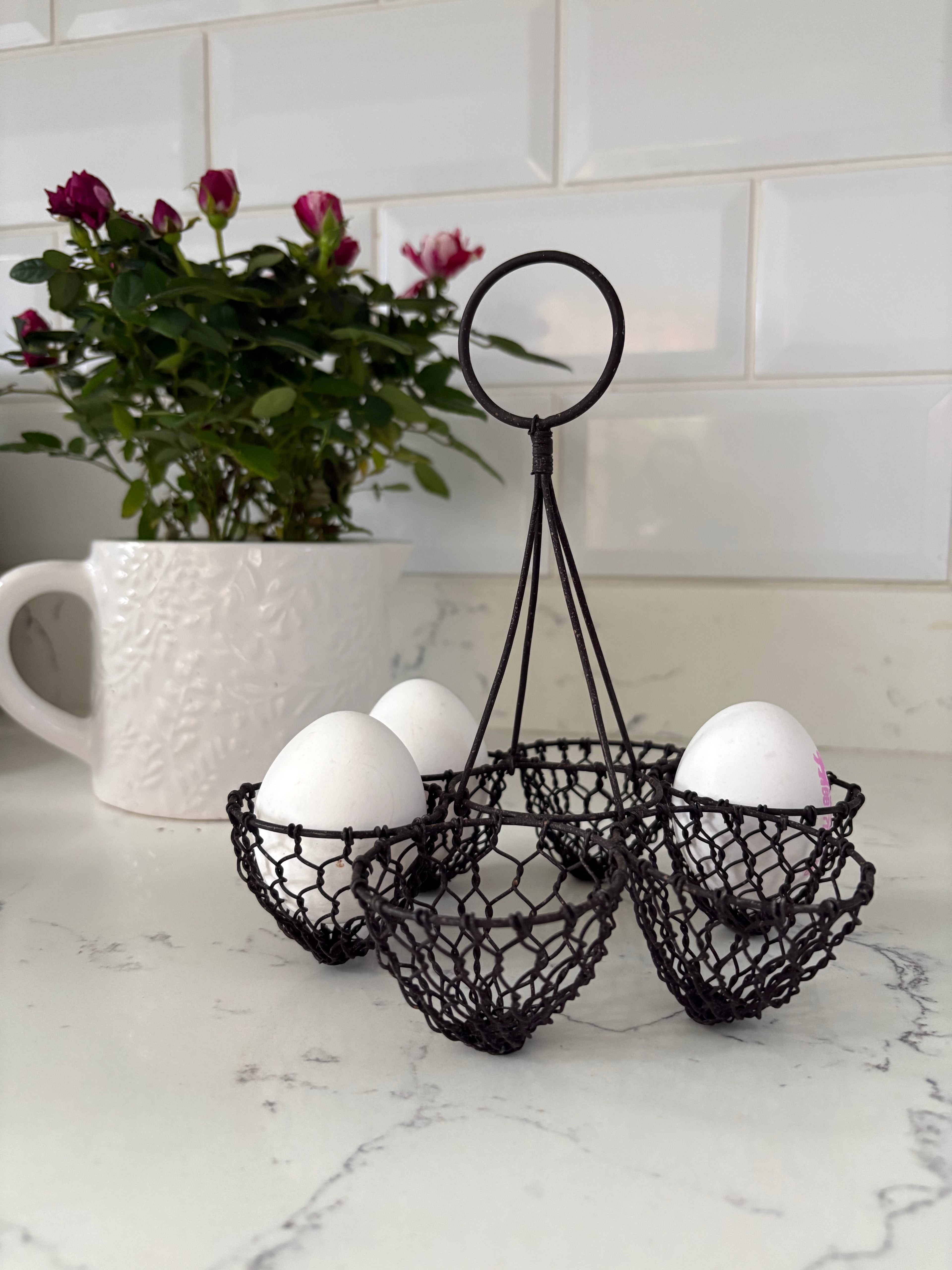 Wire Egg Holder Vintage Style.