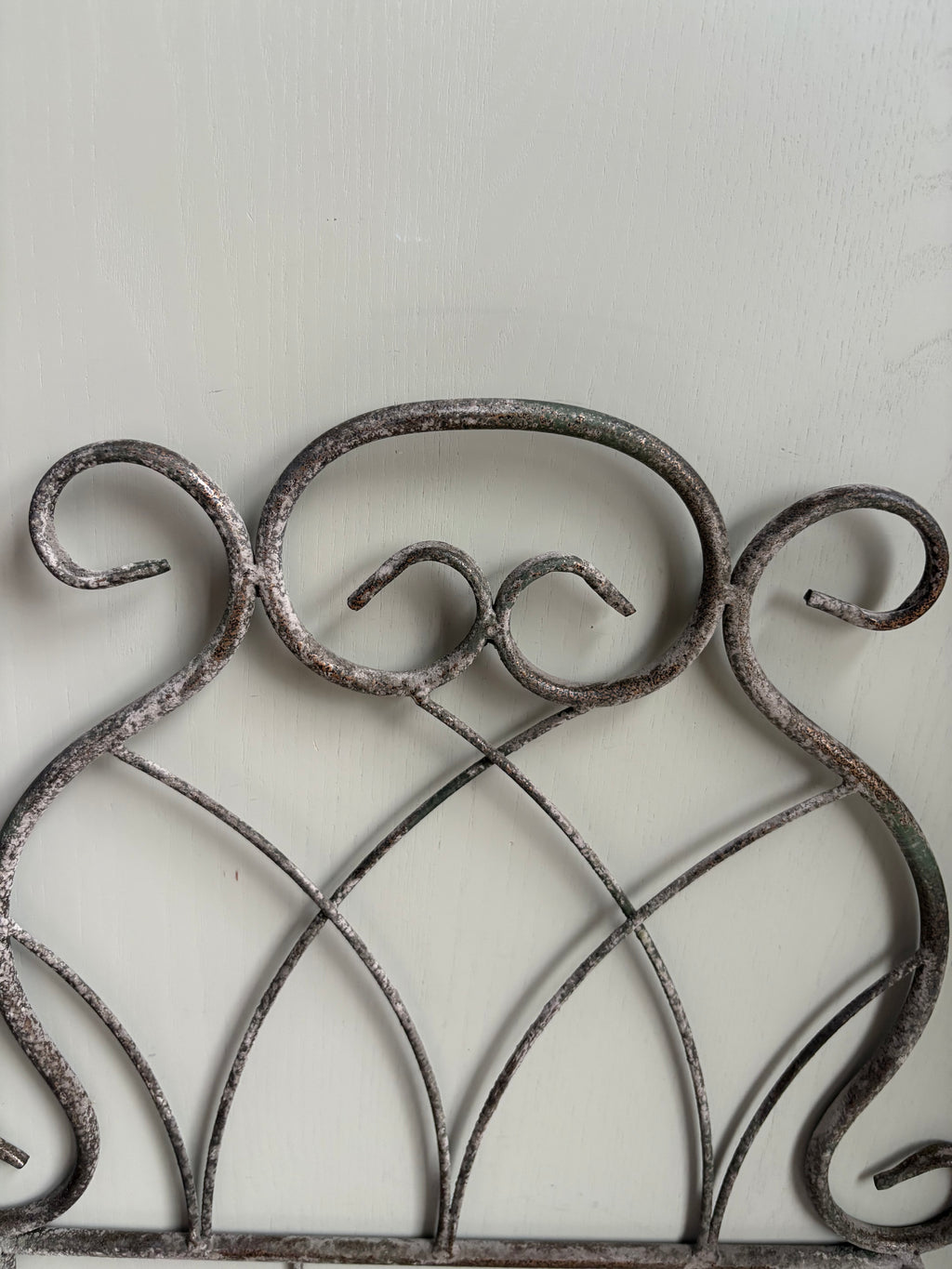 Vintage Style, Small Hanging Metal Planter.