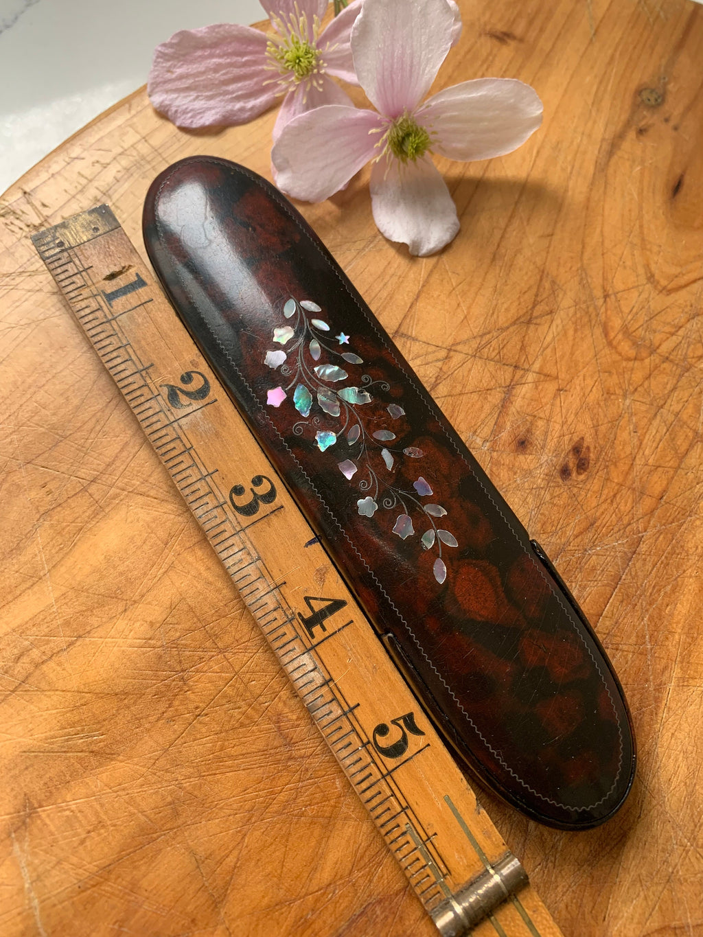 Lacquer Spectacle Case