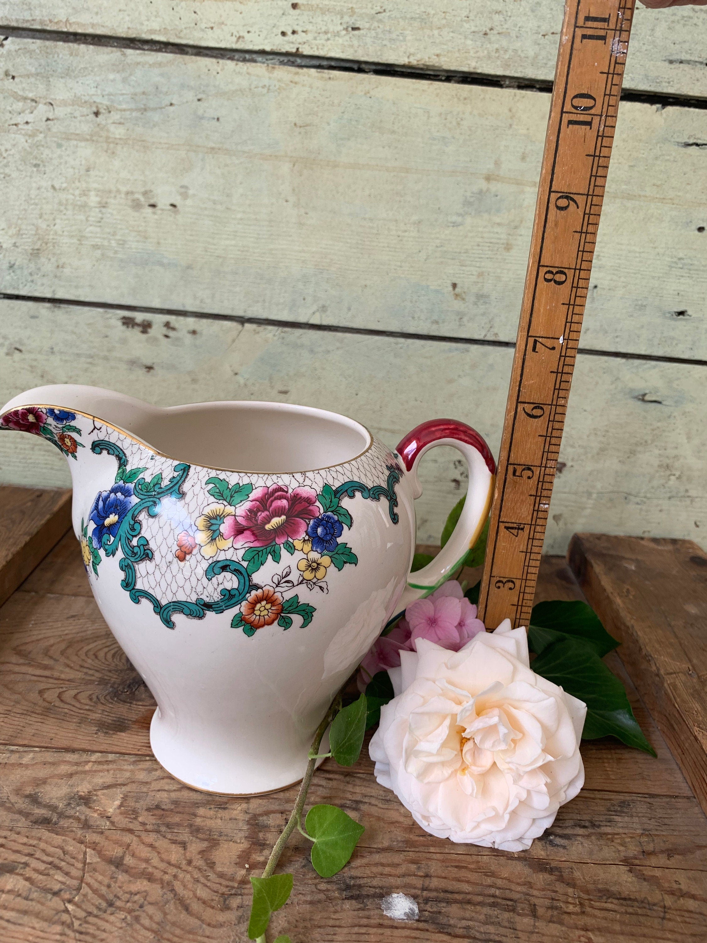 Royal Cauldon, Victoria pattern, large jug