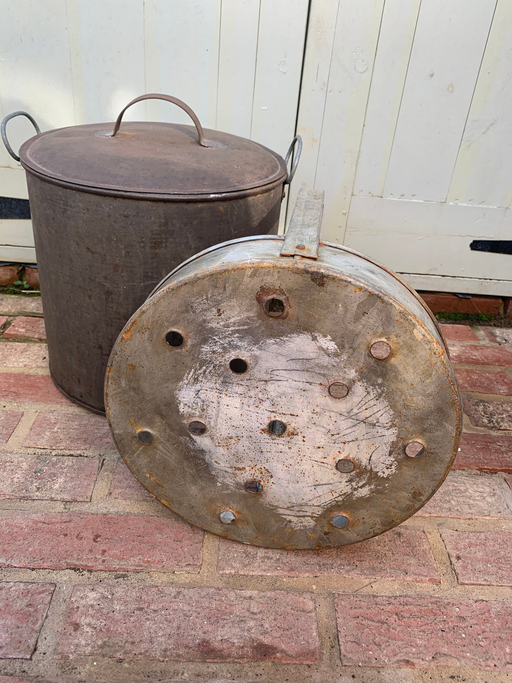 Vintage Galvanised Meat Boiler with Lift out Drainer