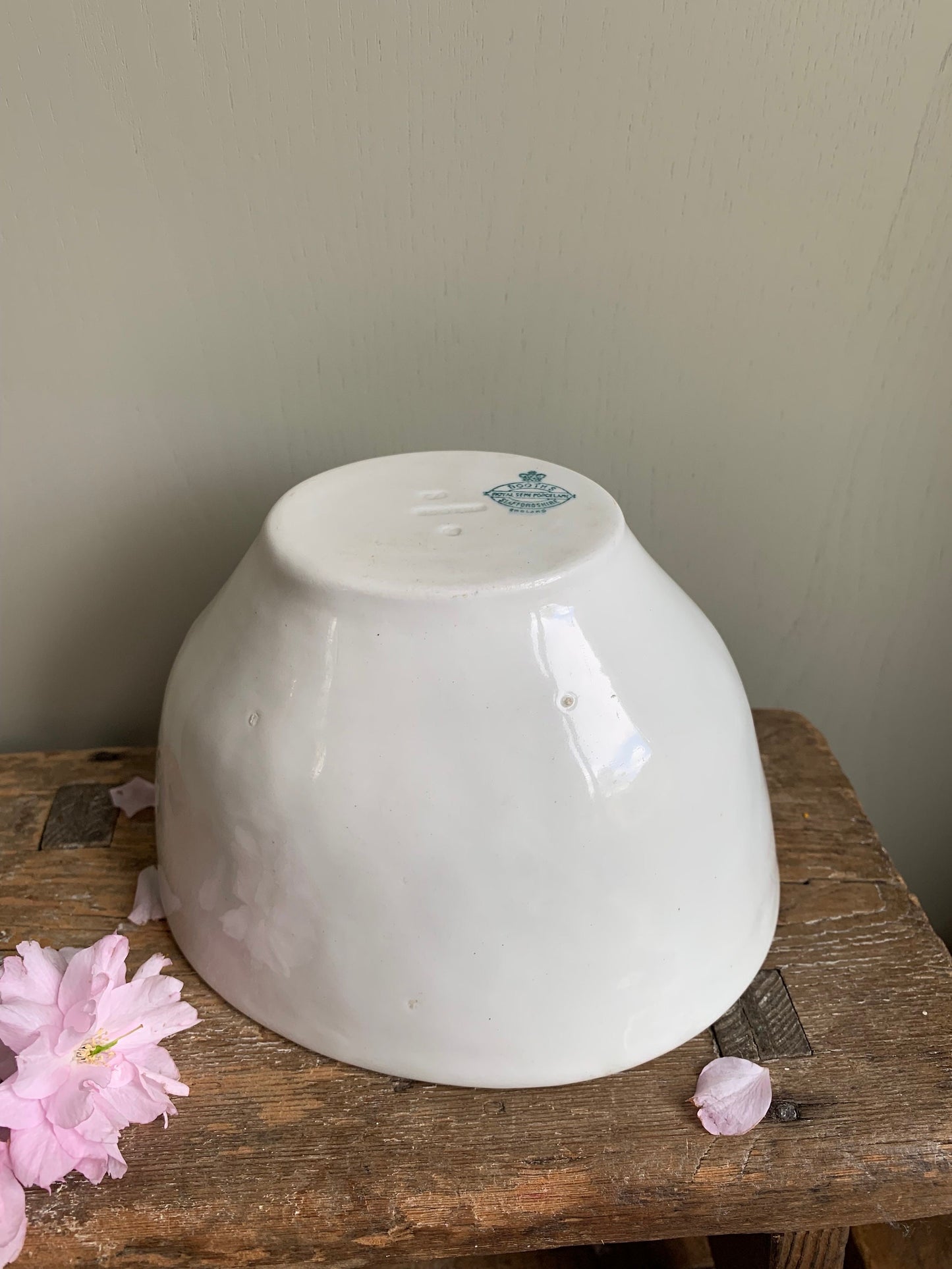 Booths of England Jelly Mould