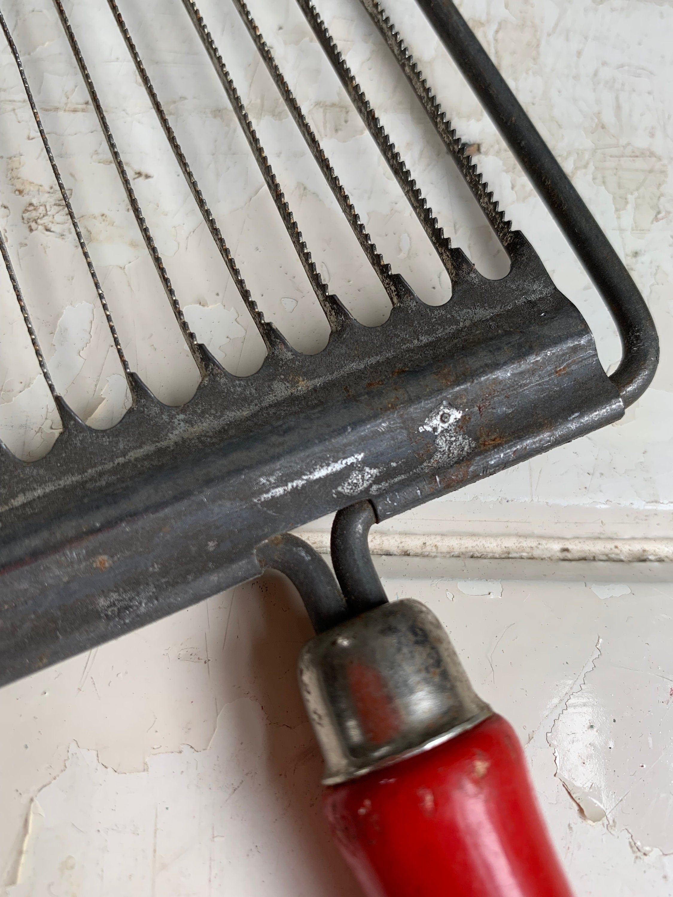 Vintage Egg/Tomato Slicer, Kitchenalia