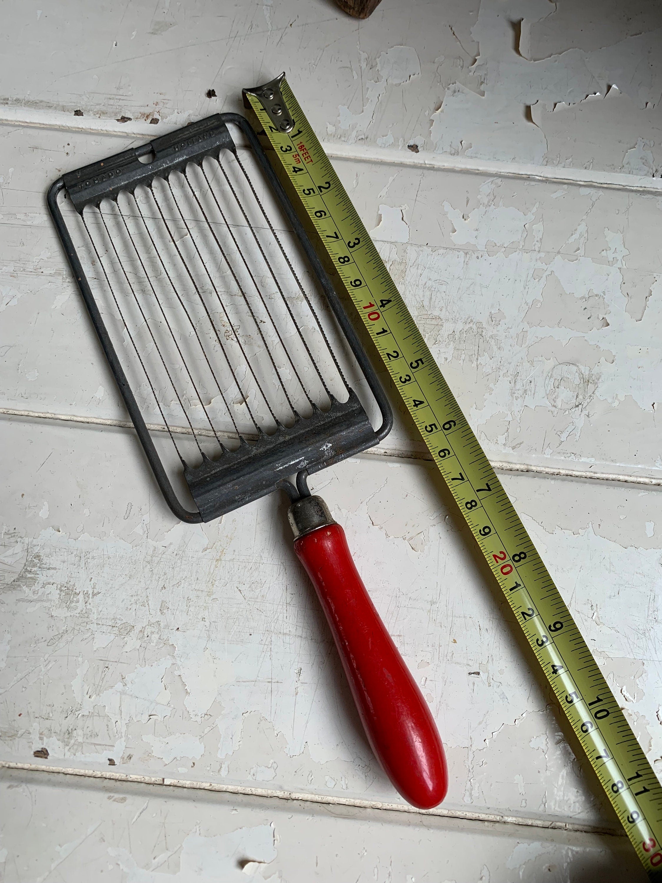 Vintage Egg/Tomato Slicer, Kitchenalia