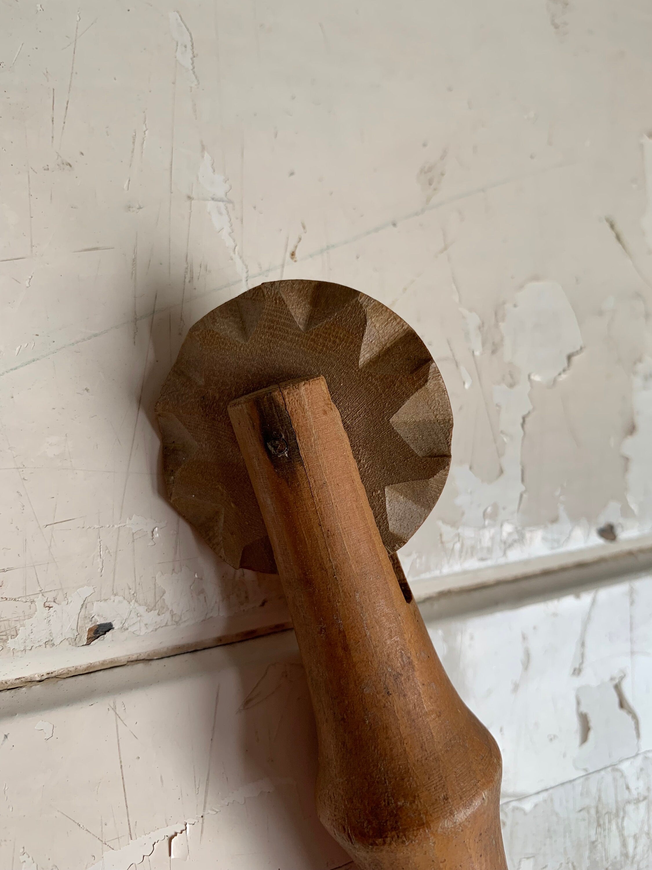 Old wooden pastry wheel/crimper