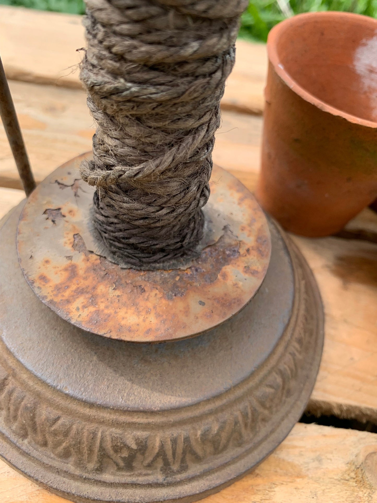 Old Rustic Garden String Winder