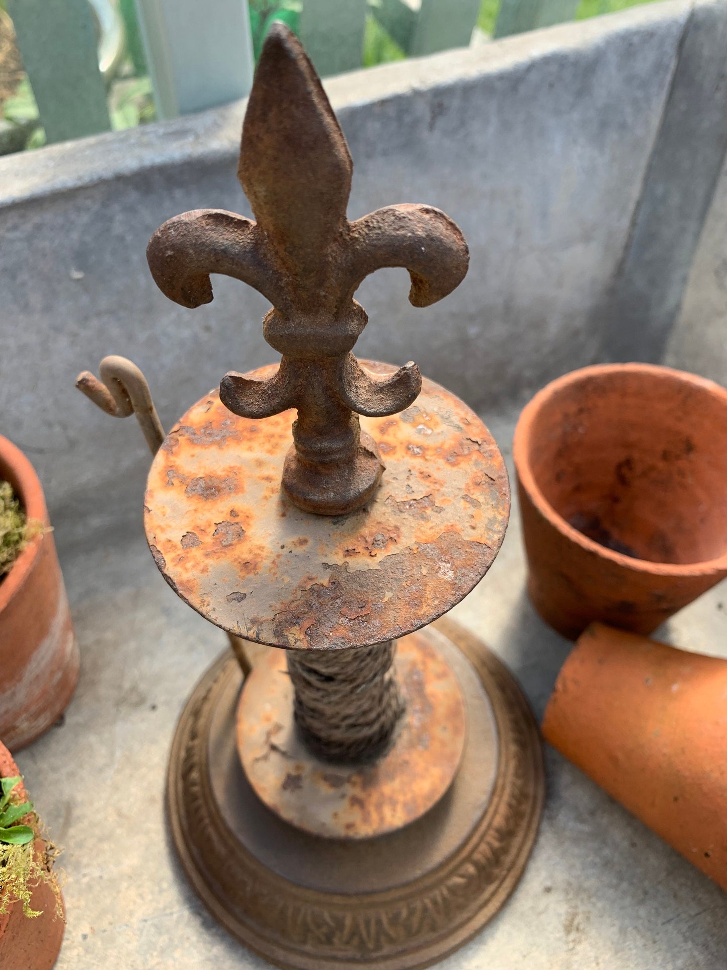 Old Rustic Garden String Winder