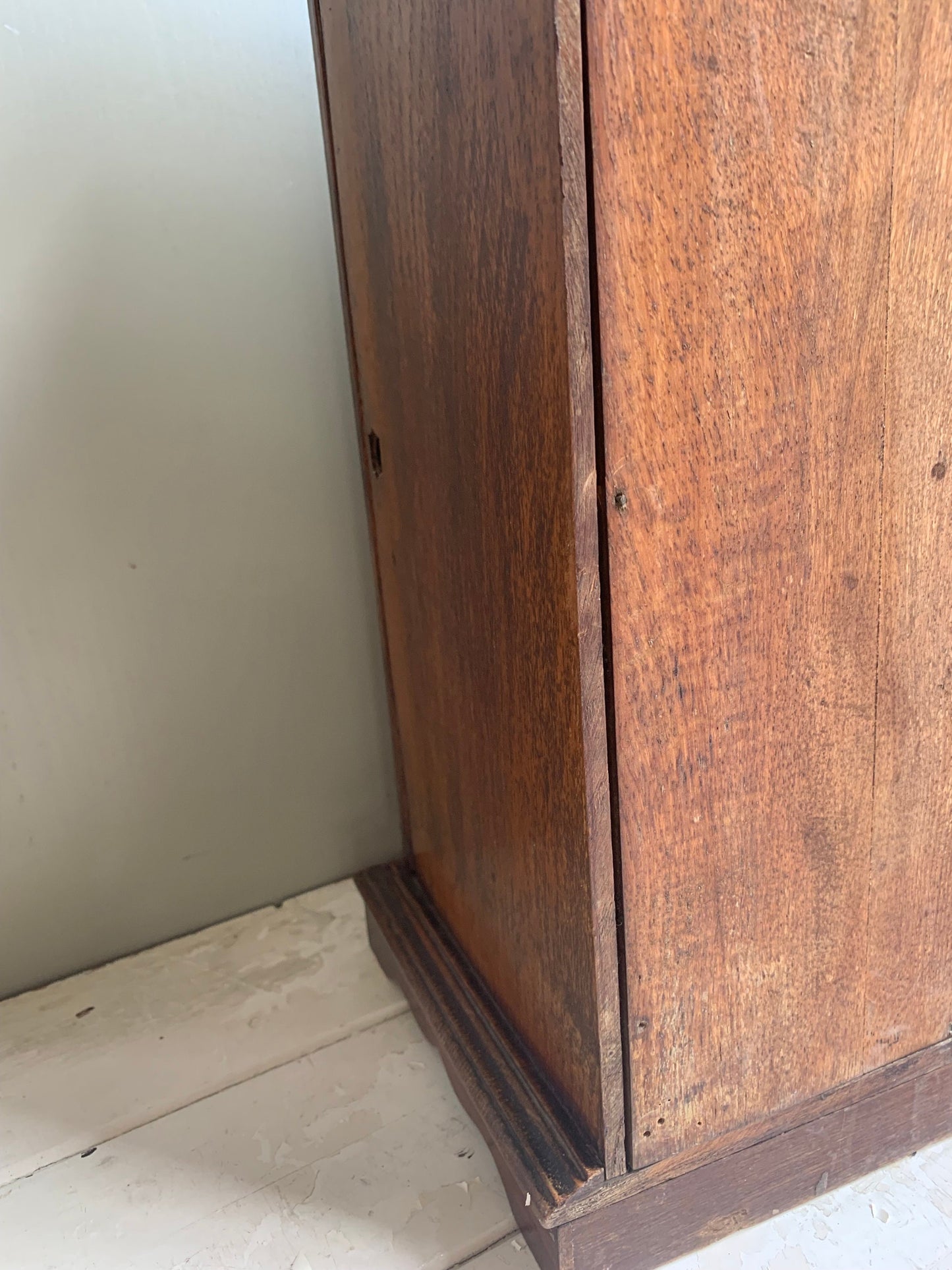 Oak Antique Smokers Caninet