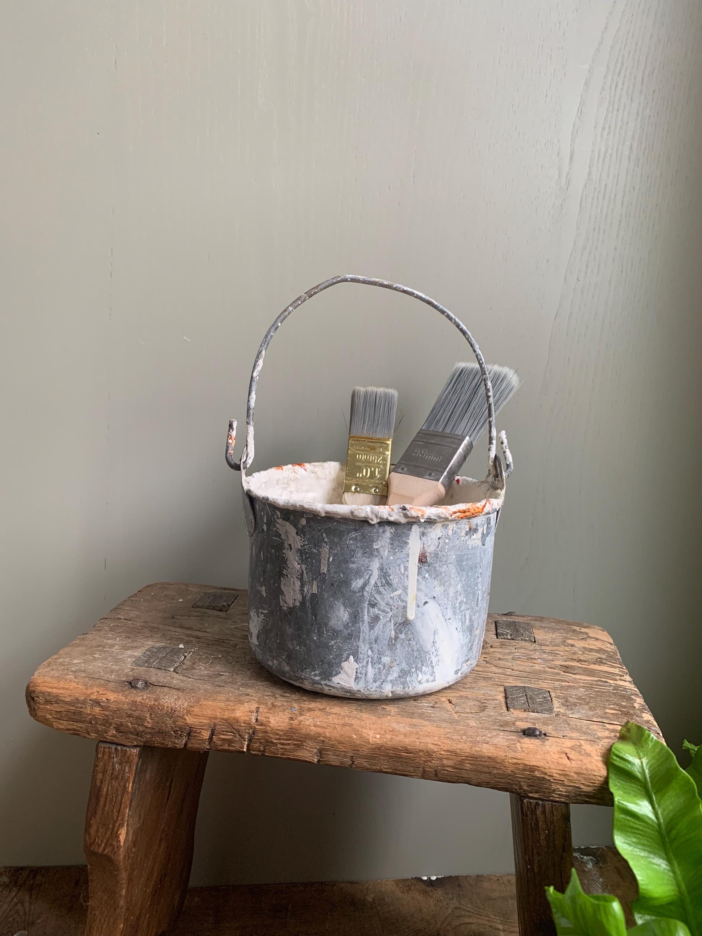 Small Vintage Paint Kettle/Pot, Planter