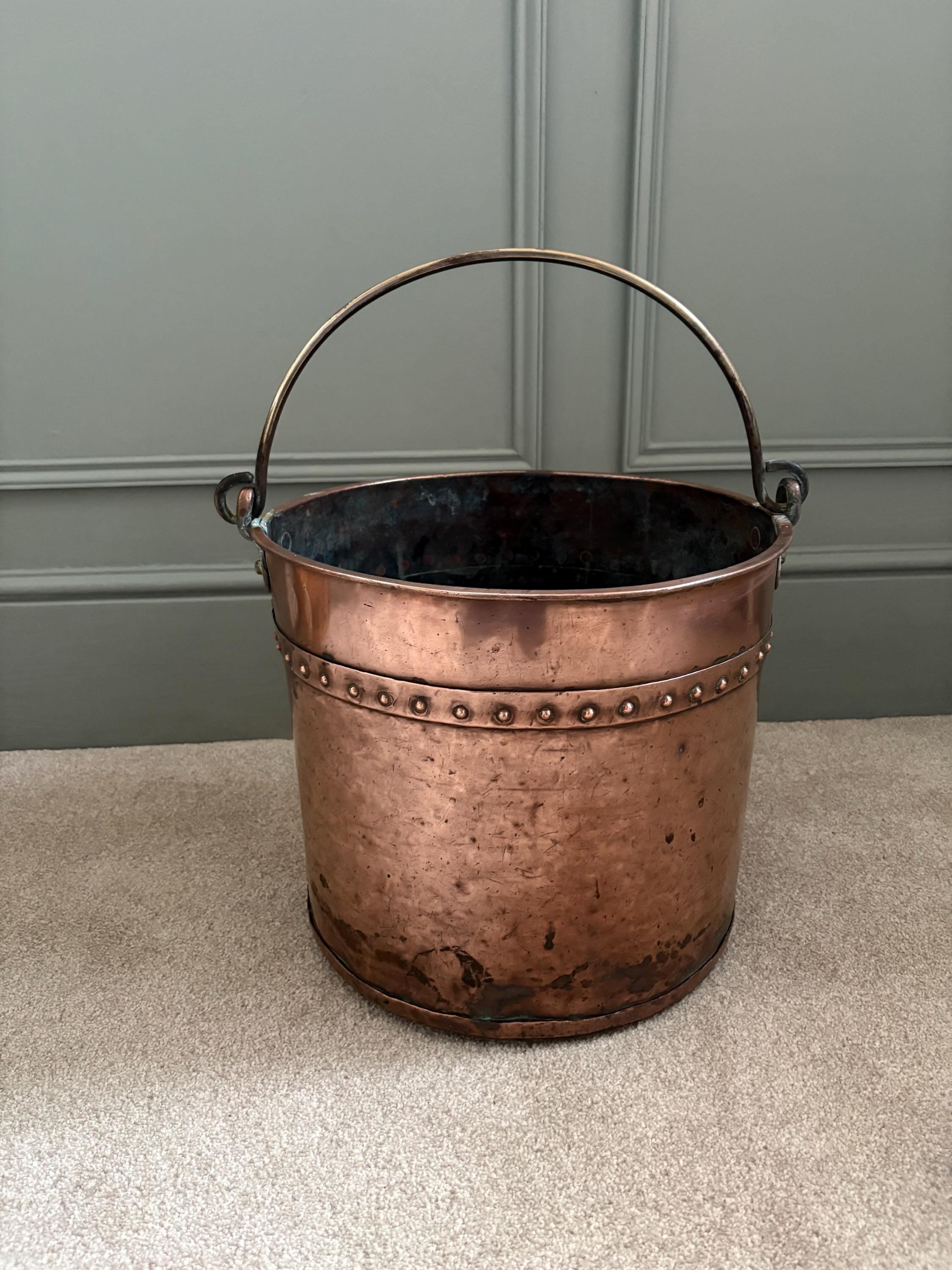 Victorian Antique Copper Coal Bucket.