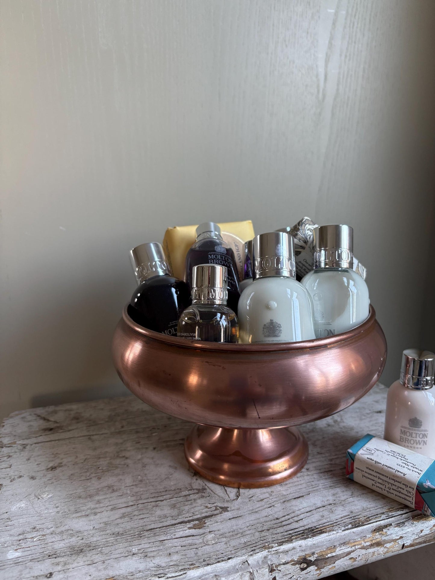 Vintage Copper Pedastal Bowl.