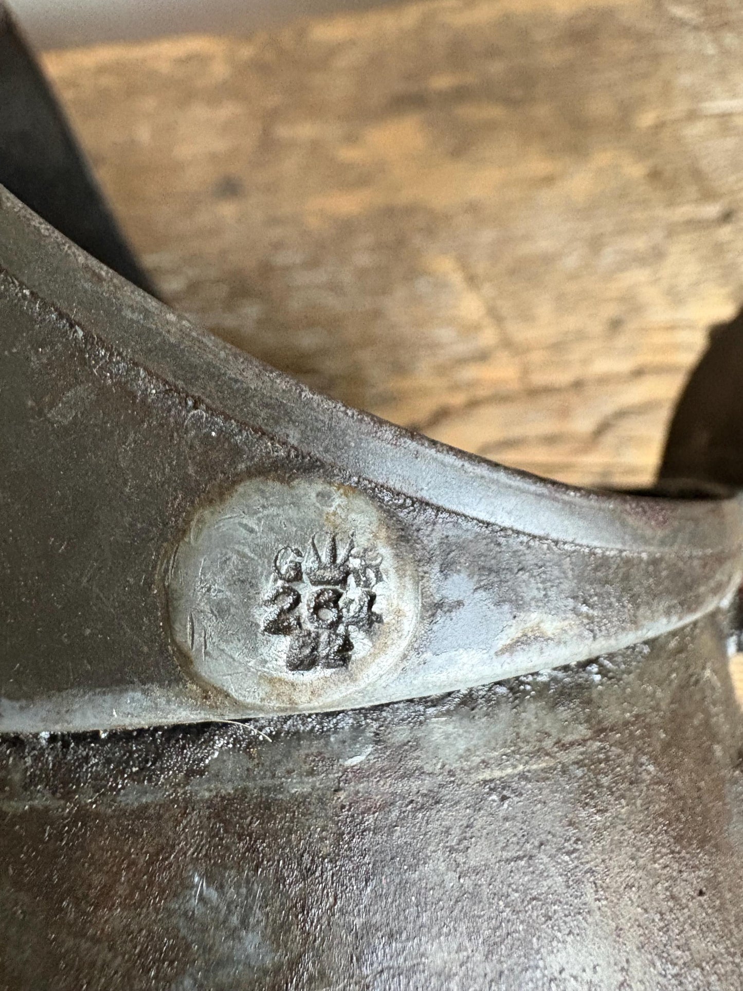 Vintage 1 Pint Oil Can