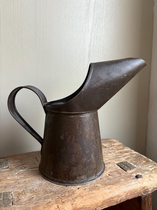 Vintage 1 Pint Oil Can