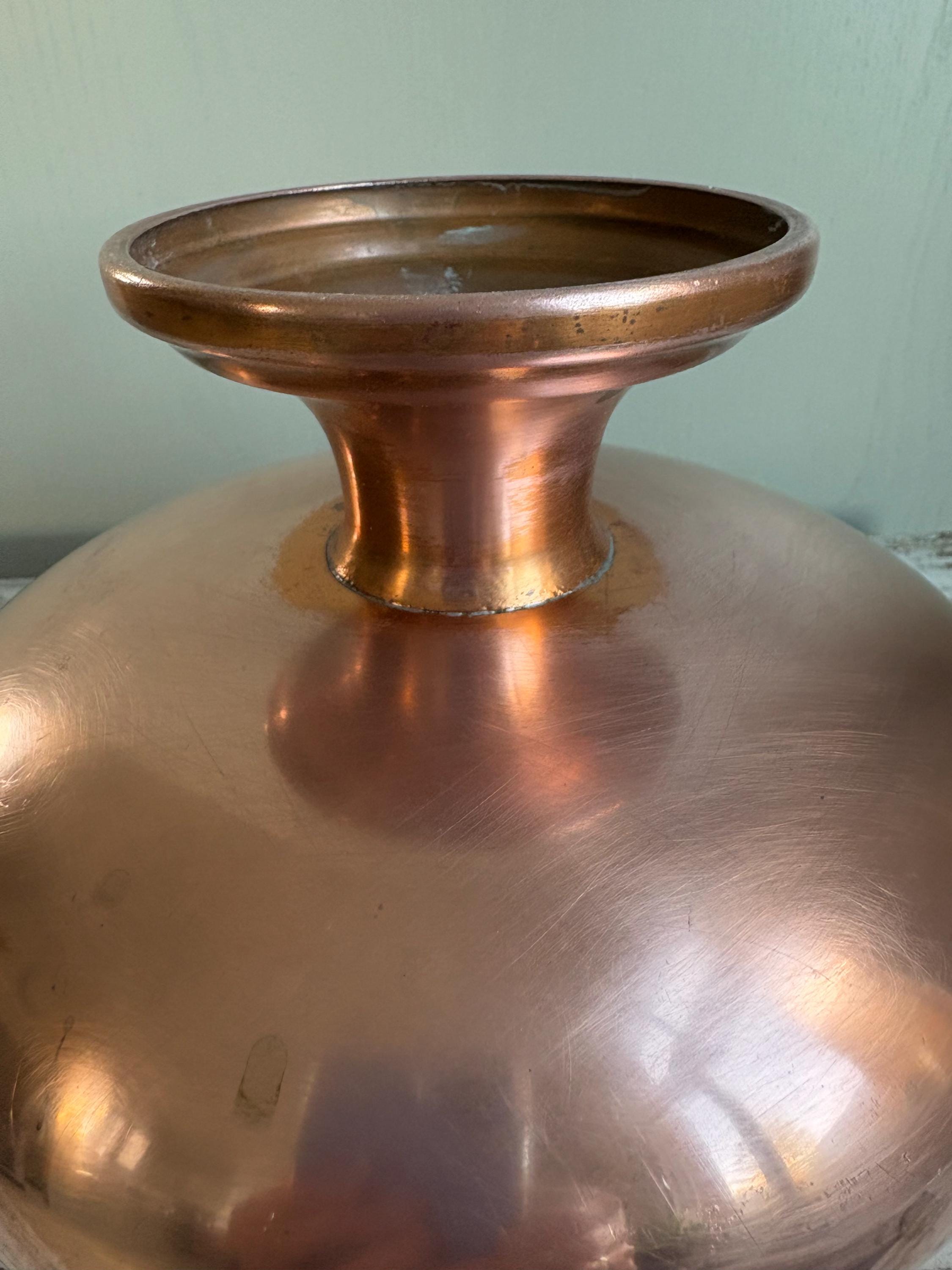 Vintage Copper Pedastal Bowl.