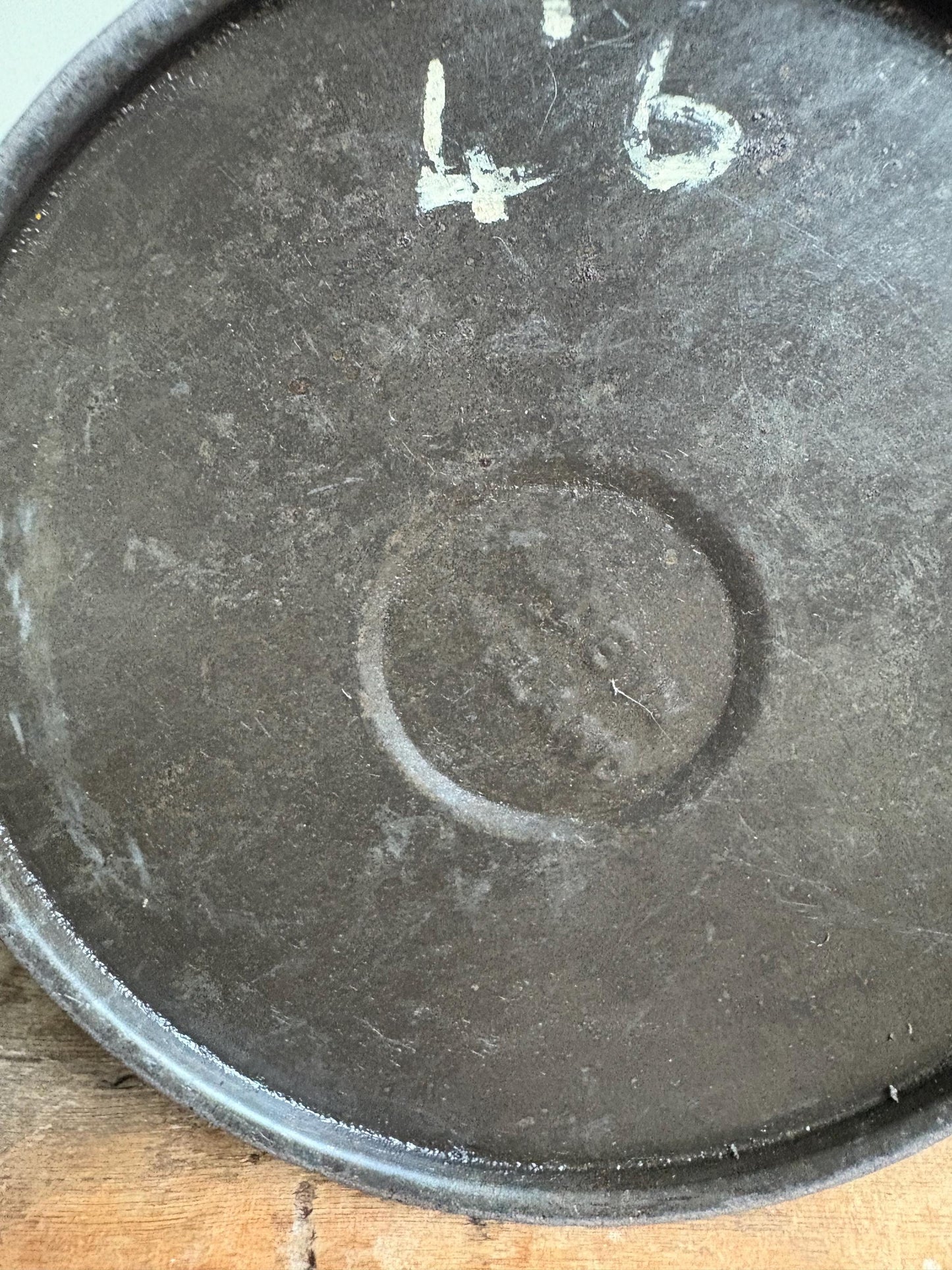 Vintage 1 Pint Oil Can