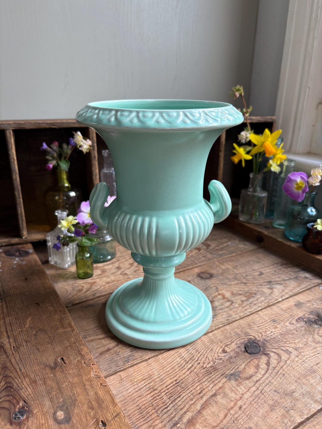 Large Dartmouth Urn Vase