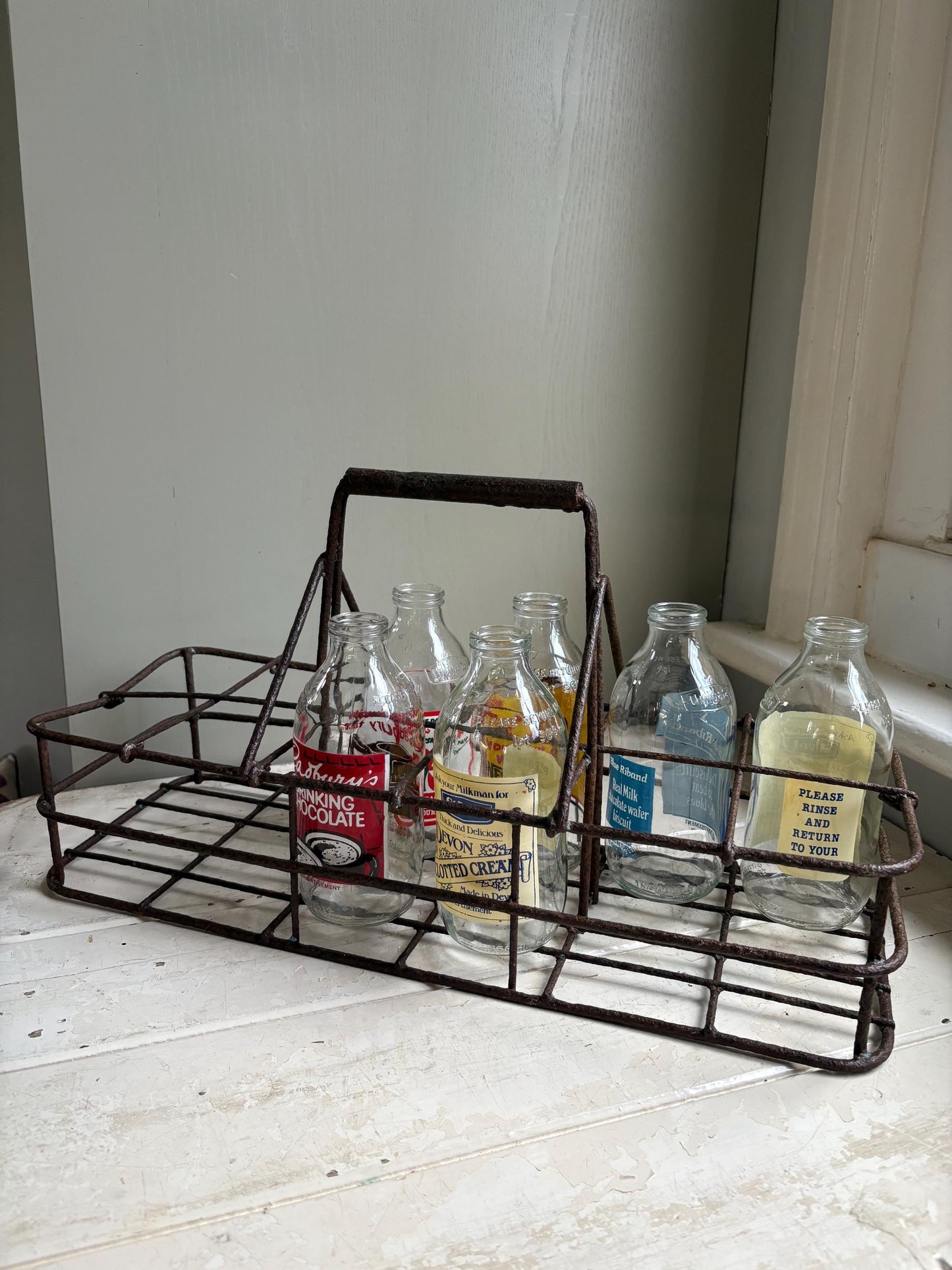 Vintage Milkmans Crate, Milk Carrier, Milk Crate.