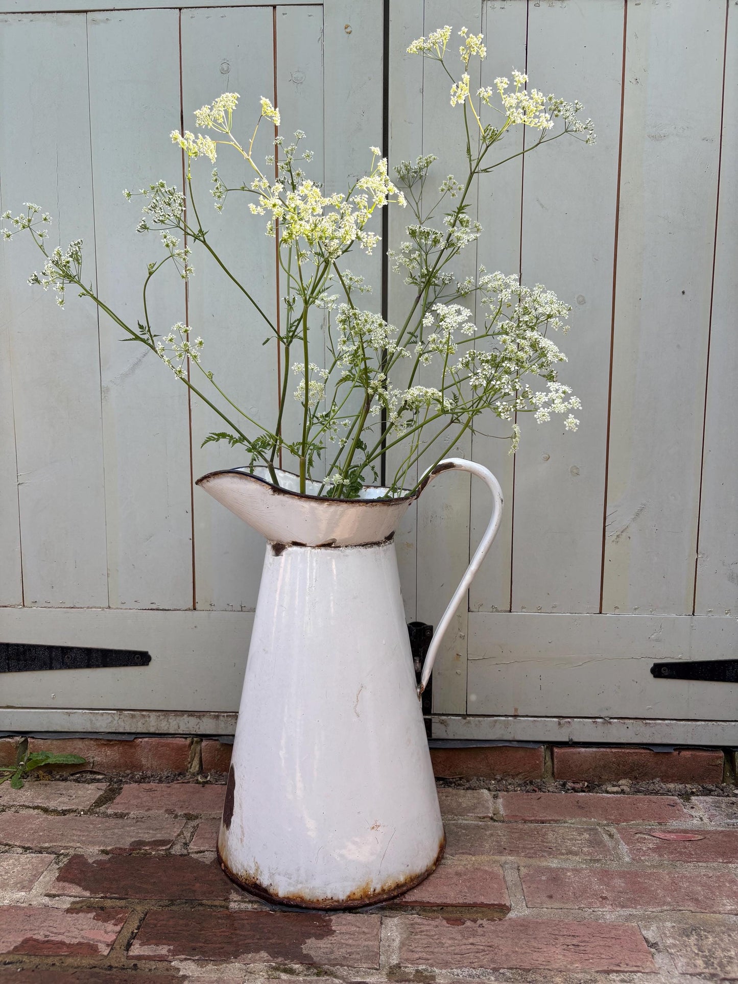 Enamelware Jug, Enamel pitcher, Vintage Ewer
