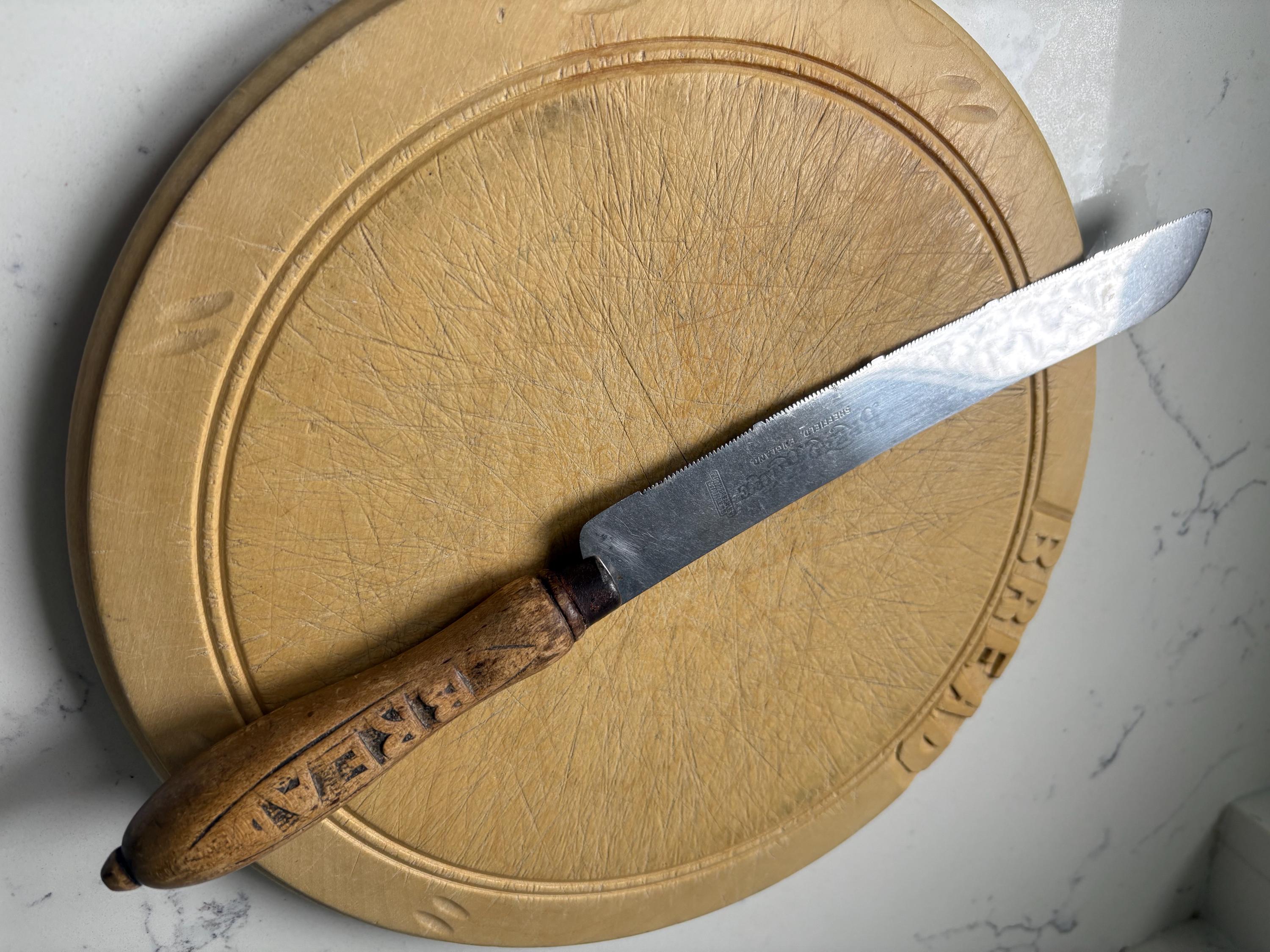 Old Bread Slicer, Carved Handle Bread Slicer, Kitchenalia