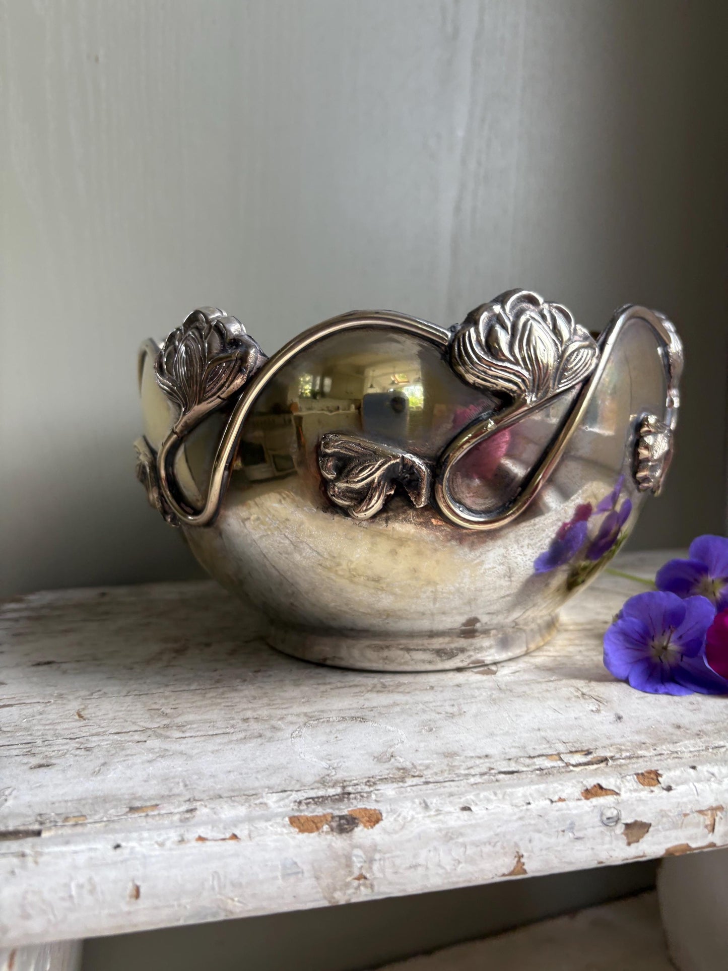 Art Nouveau Silver plated bowl/planter.
