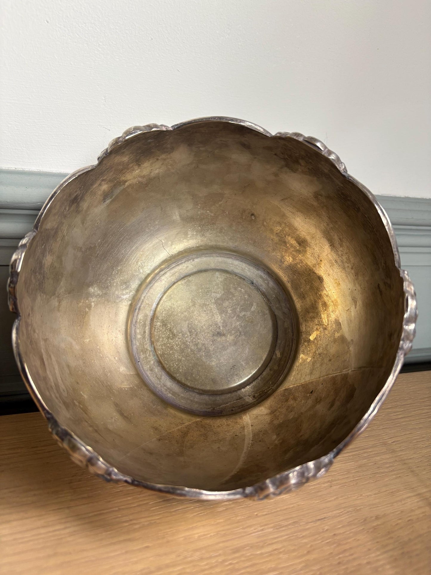 Art Nouveau Silver plated bowl/planter.