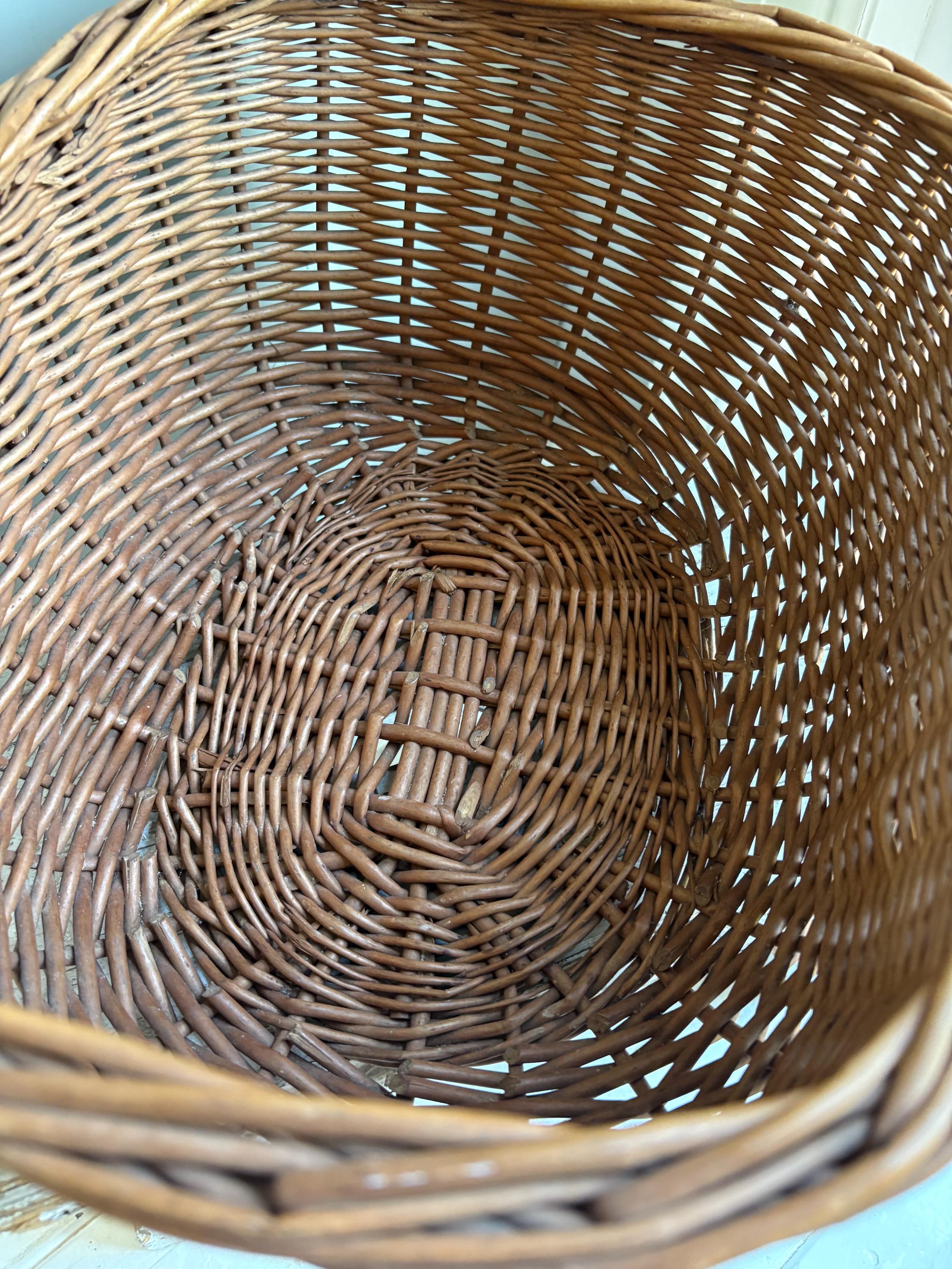 Vintage Wicker Basket, Vintage Shopping Basket