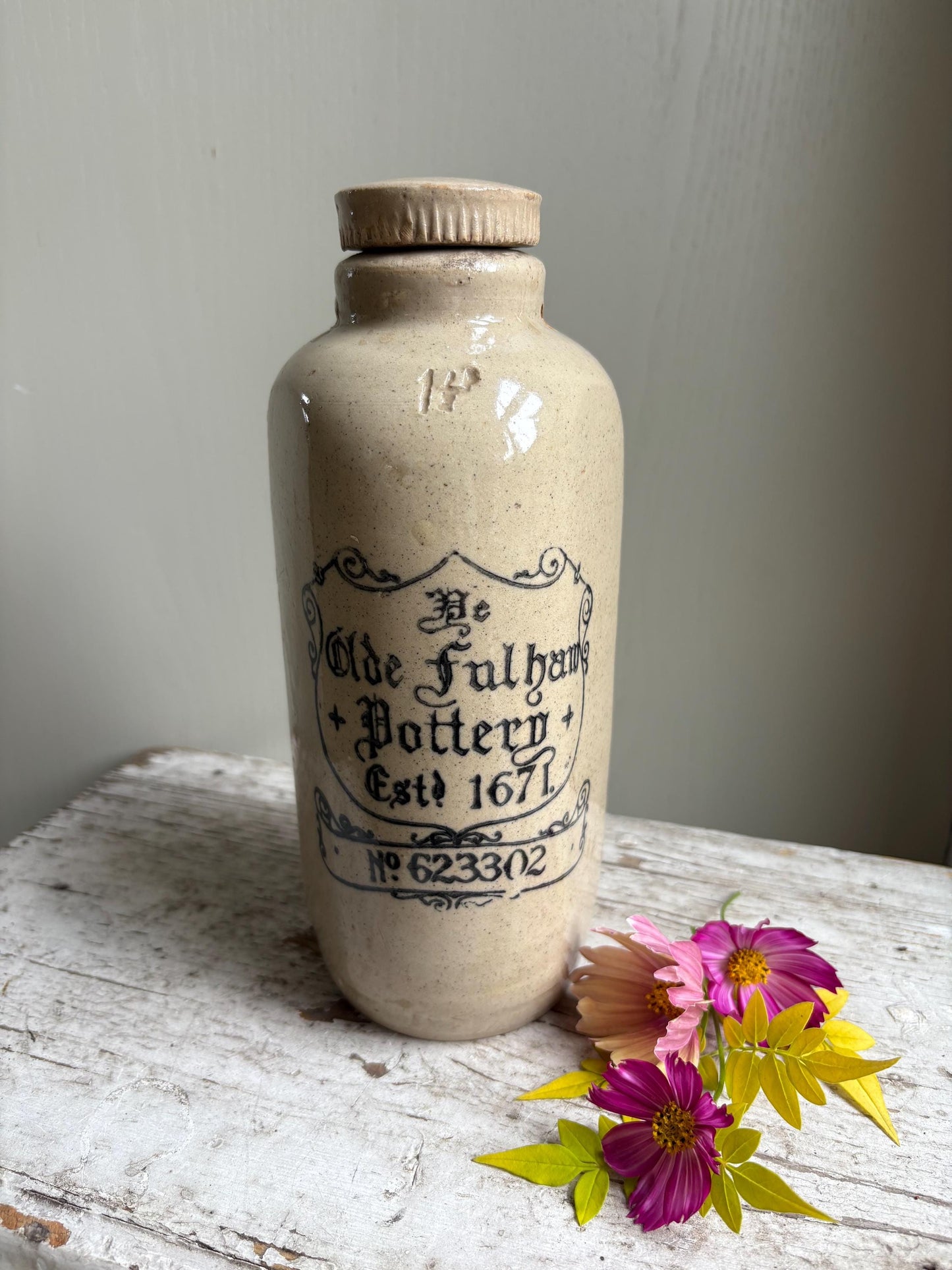 Stoneware Foot warmer, Stoneware