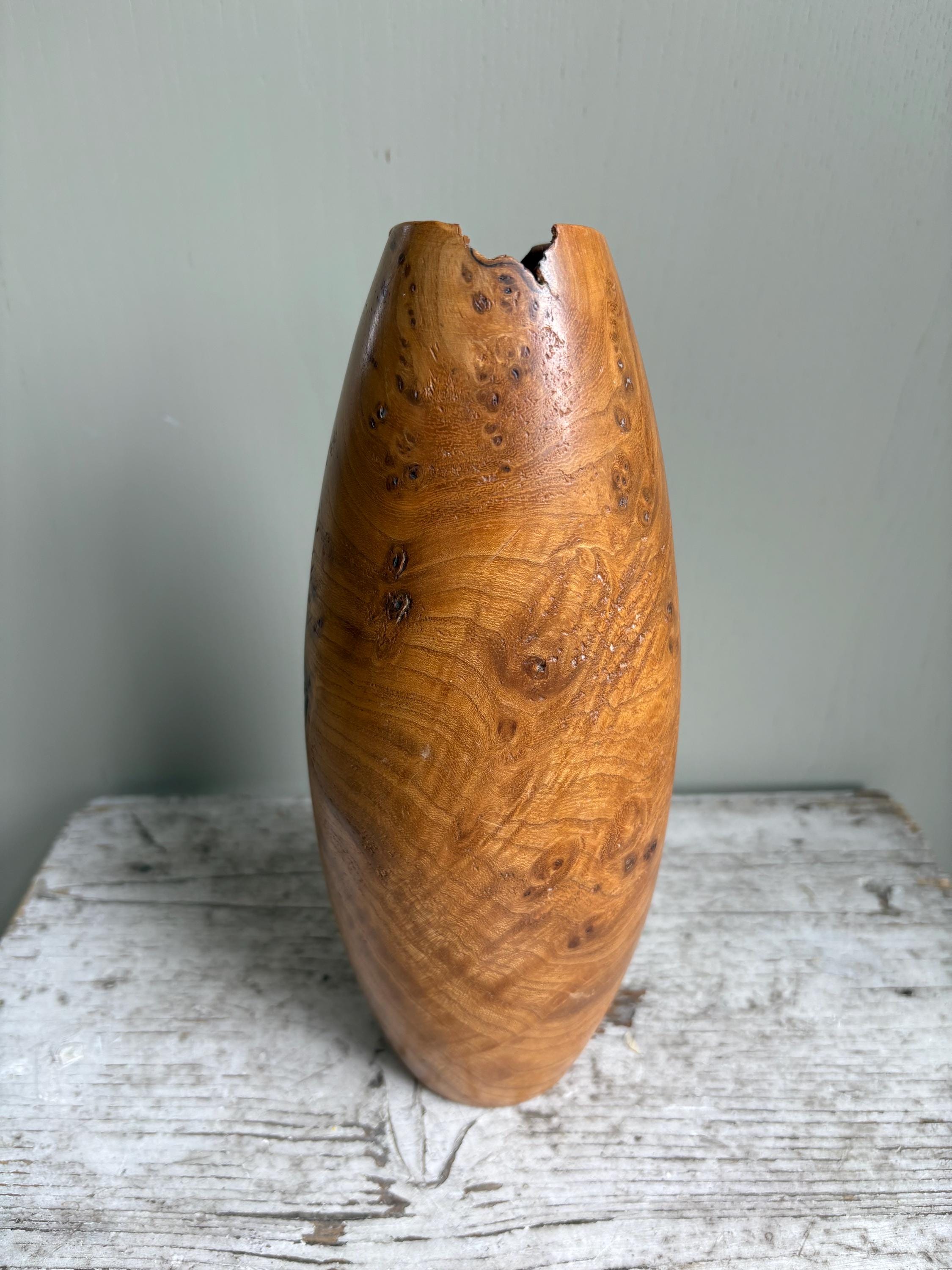 Elm Wooden Vase: Vintage Home Decor, Watertight