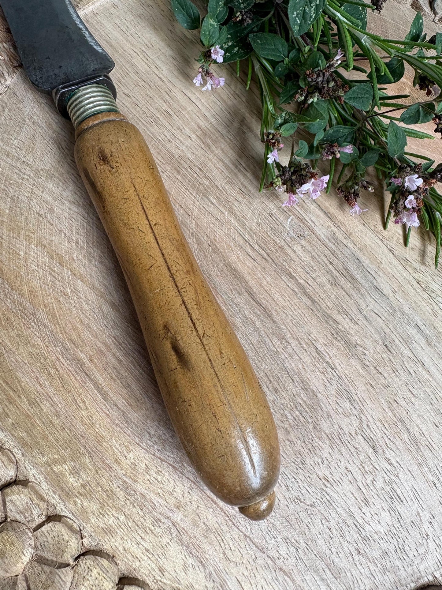 Antique Bead Treen Handle, Old English Bread Cutter.