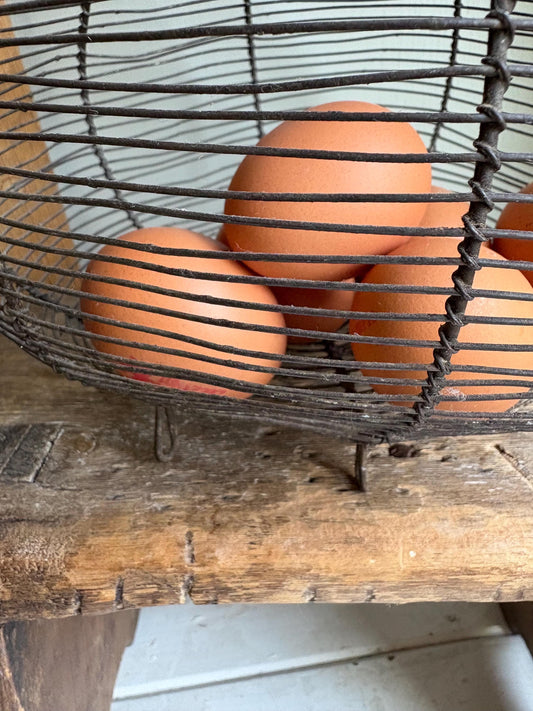 Vintage Wire Egg Basket: Rustic Farmhouse Kitchen Decor