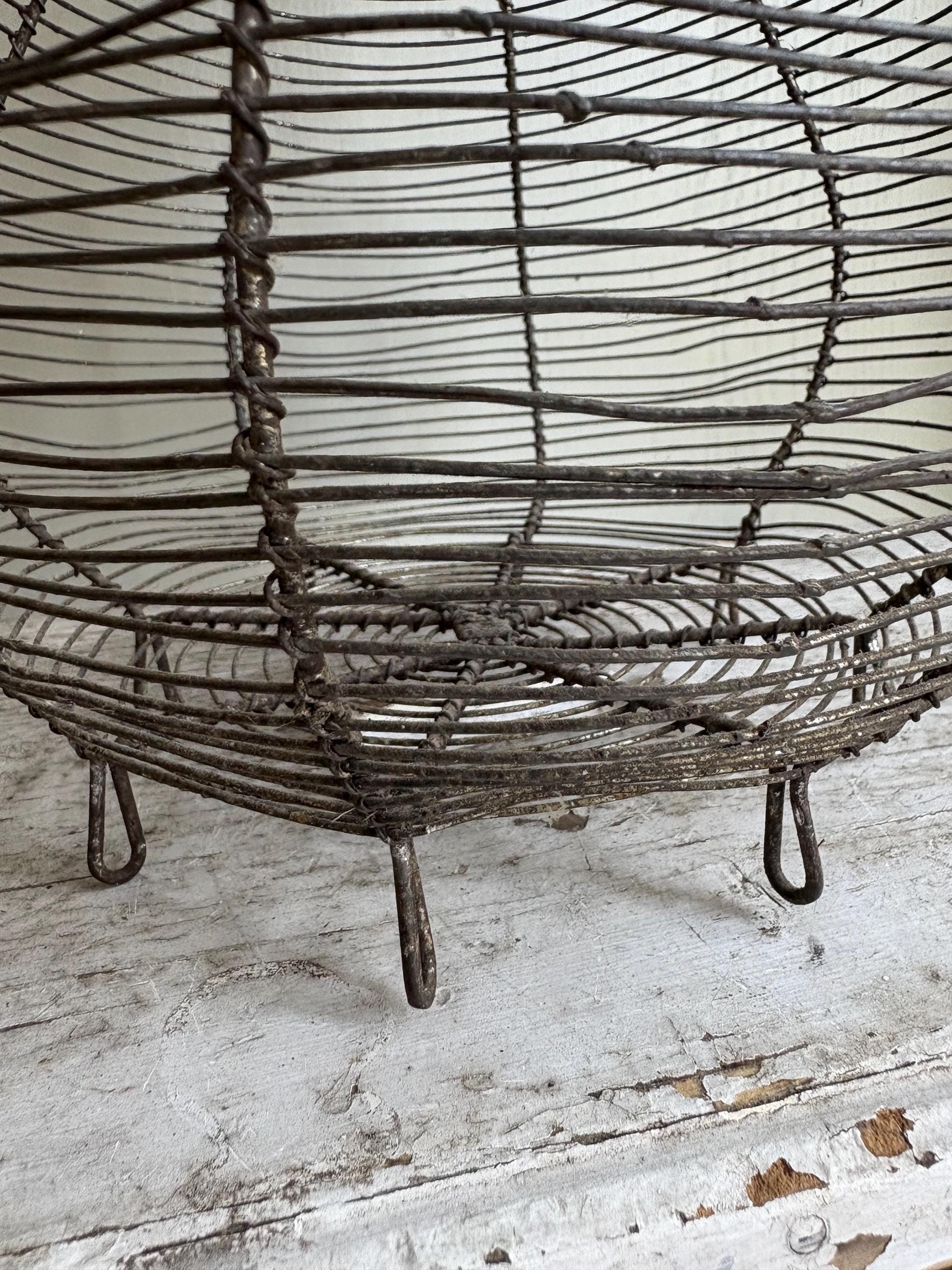 Vintage Wire Egg Basket: Rustic Farmhouse Kitchen Decor