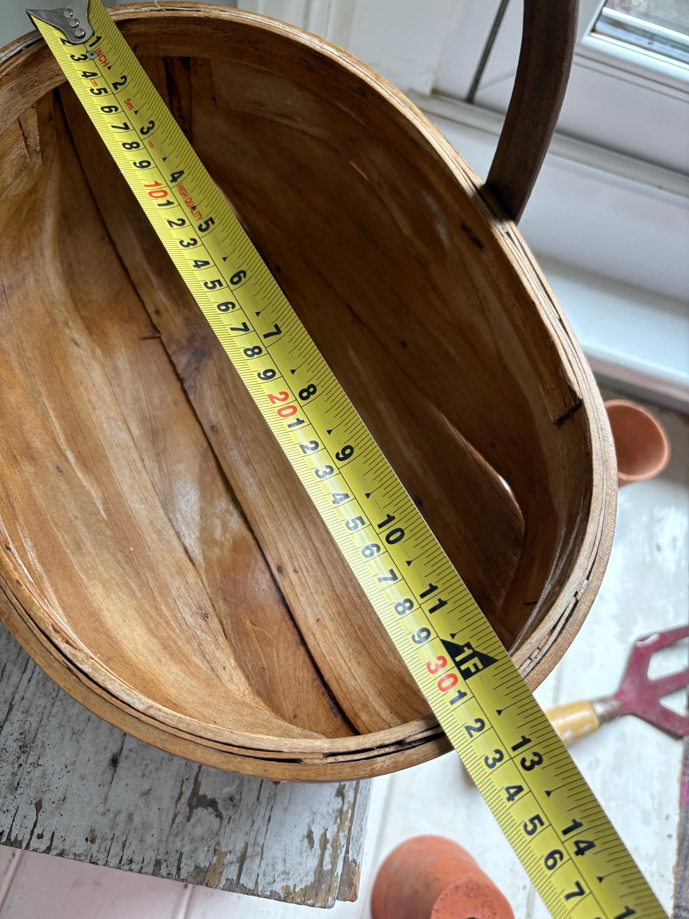 Garden Trug: Hazel Foraging Basket with Folding Handle
