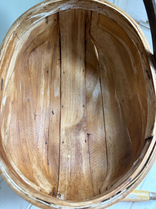 Garden Trug: Hazel Foraging Basket with Folding Handle