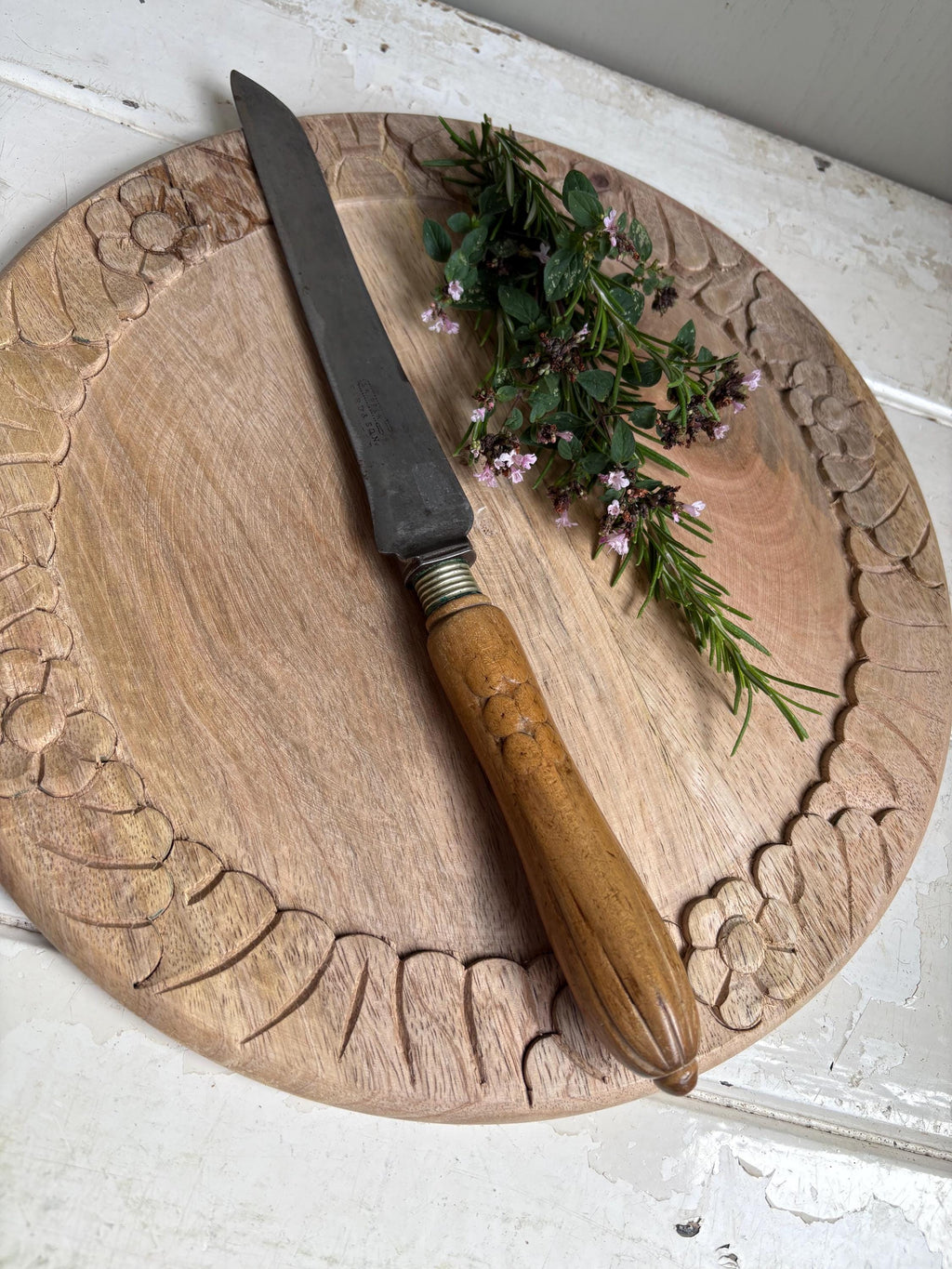 Antique Bead Treen Handle, Old English Bread Cutter.