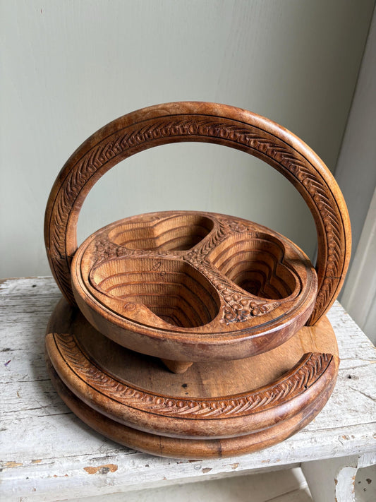 Vintage Collapsible Wooden Basket: Carved Heart Compartments