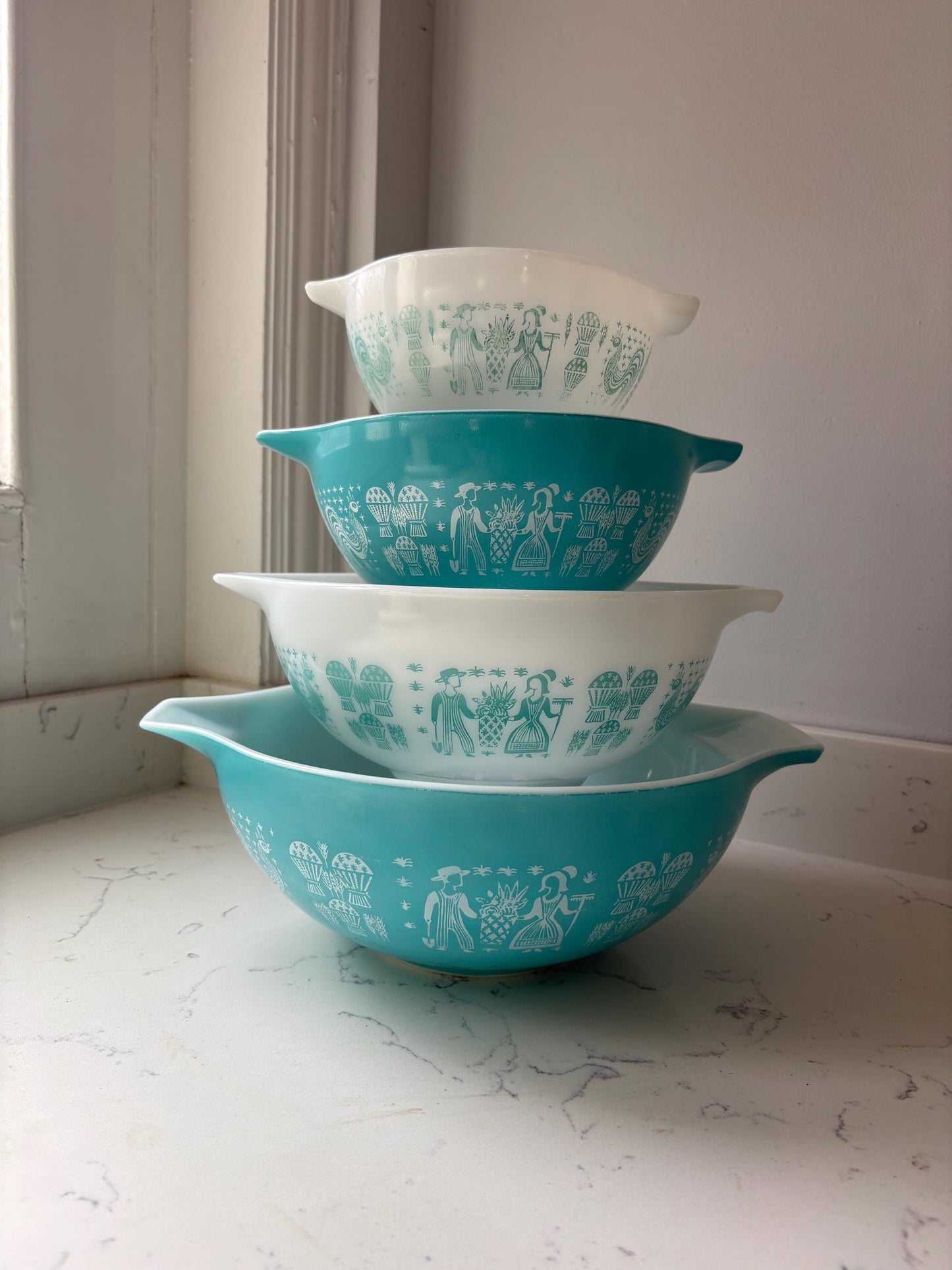 PYREX Amish Butterprint Turquoise Cinderella Nesting Bowls, Vintage Pyrex.