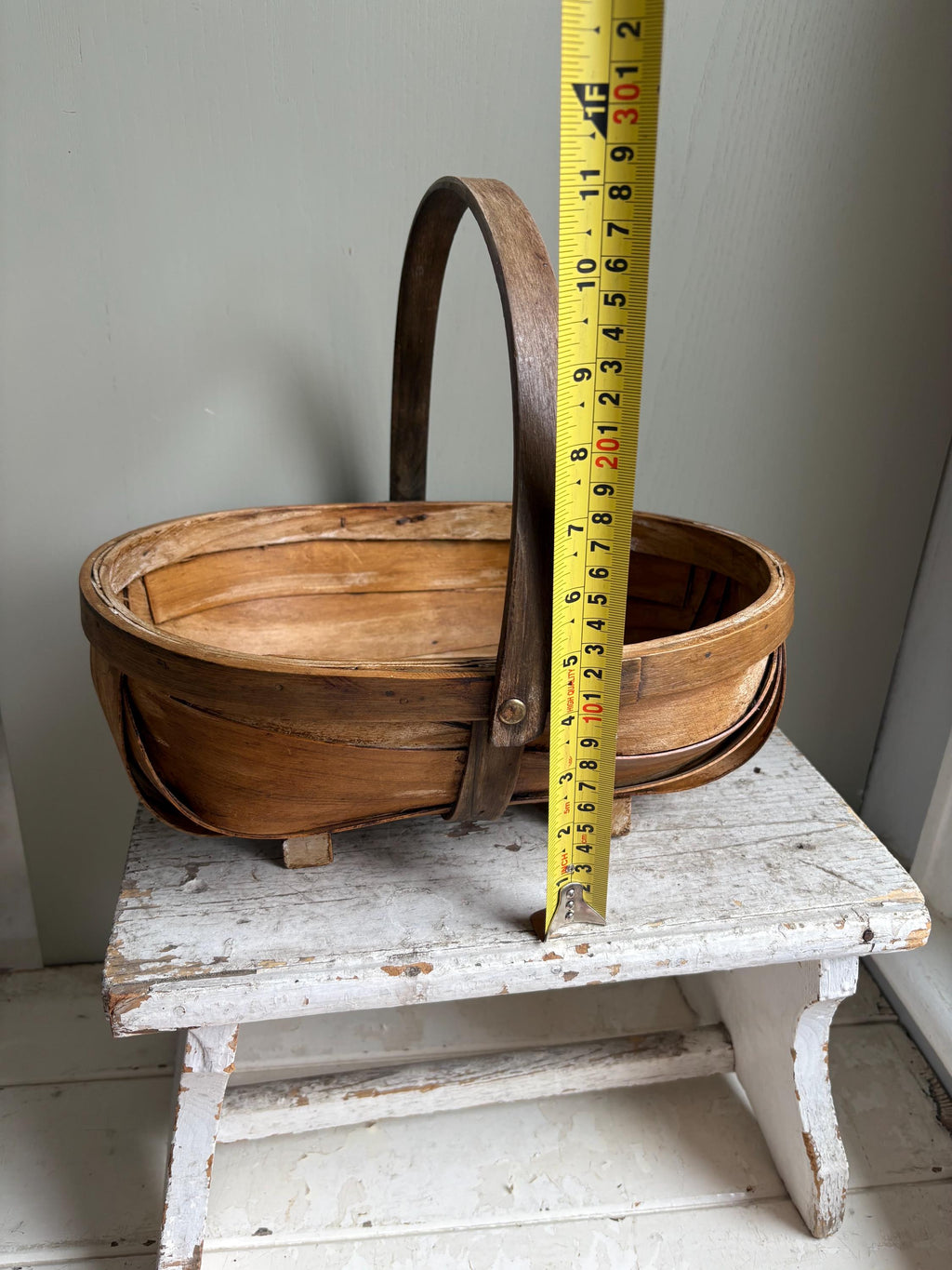 Garden Trug: Hazel Foraging Basket with Folding Handle