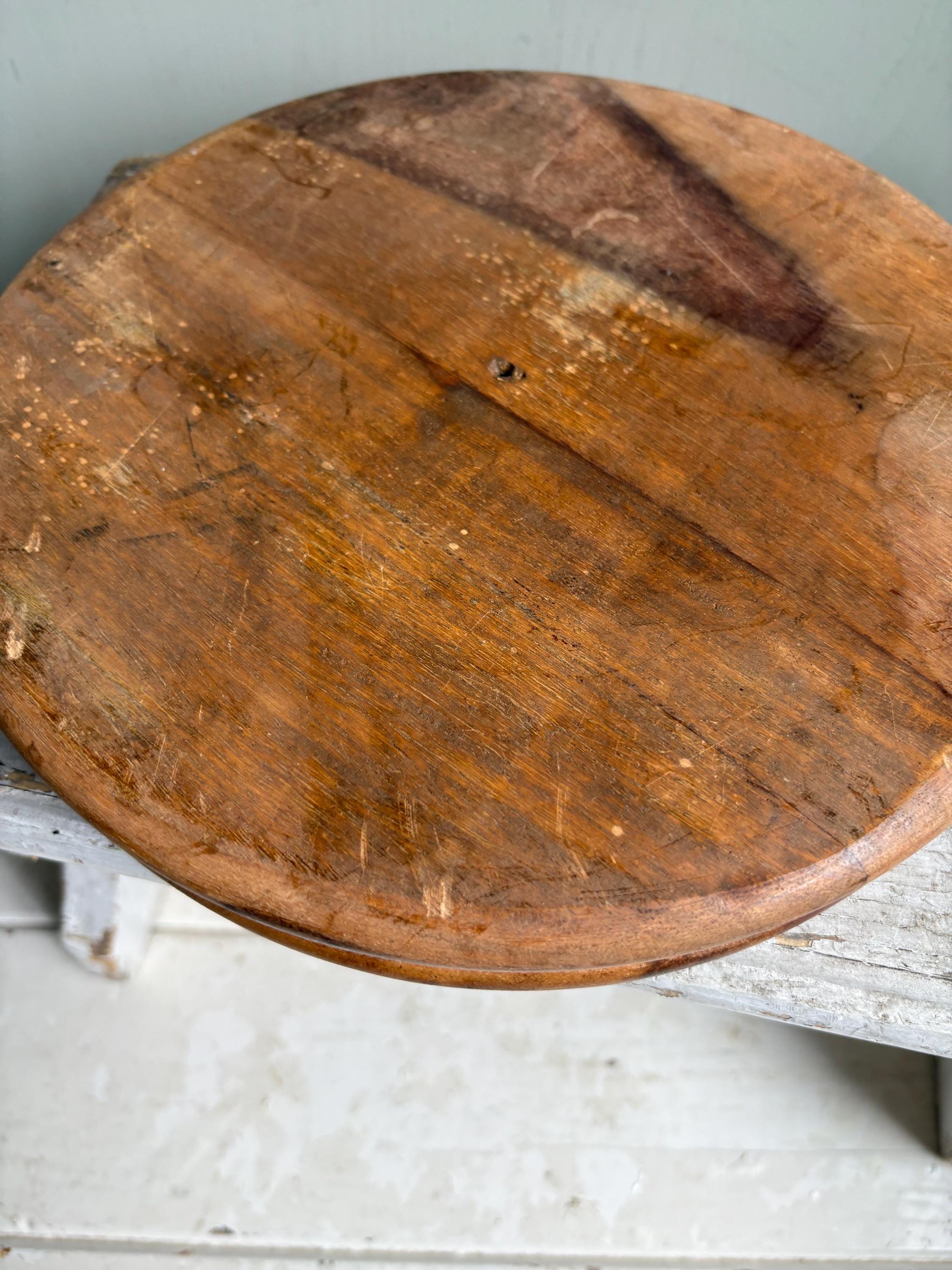 Vintage Collapsible Wooden Basket: Carved Heart Compartments
