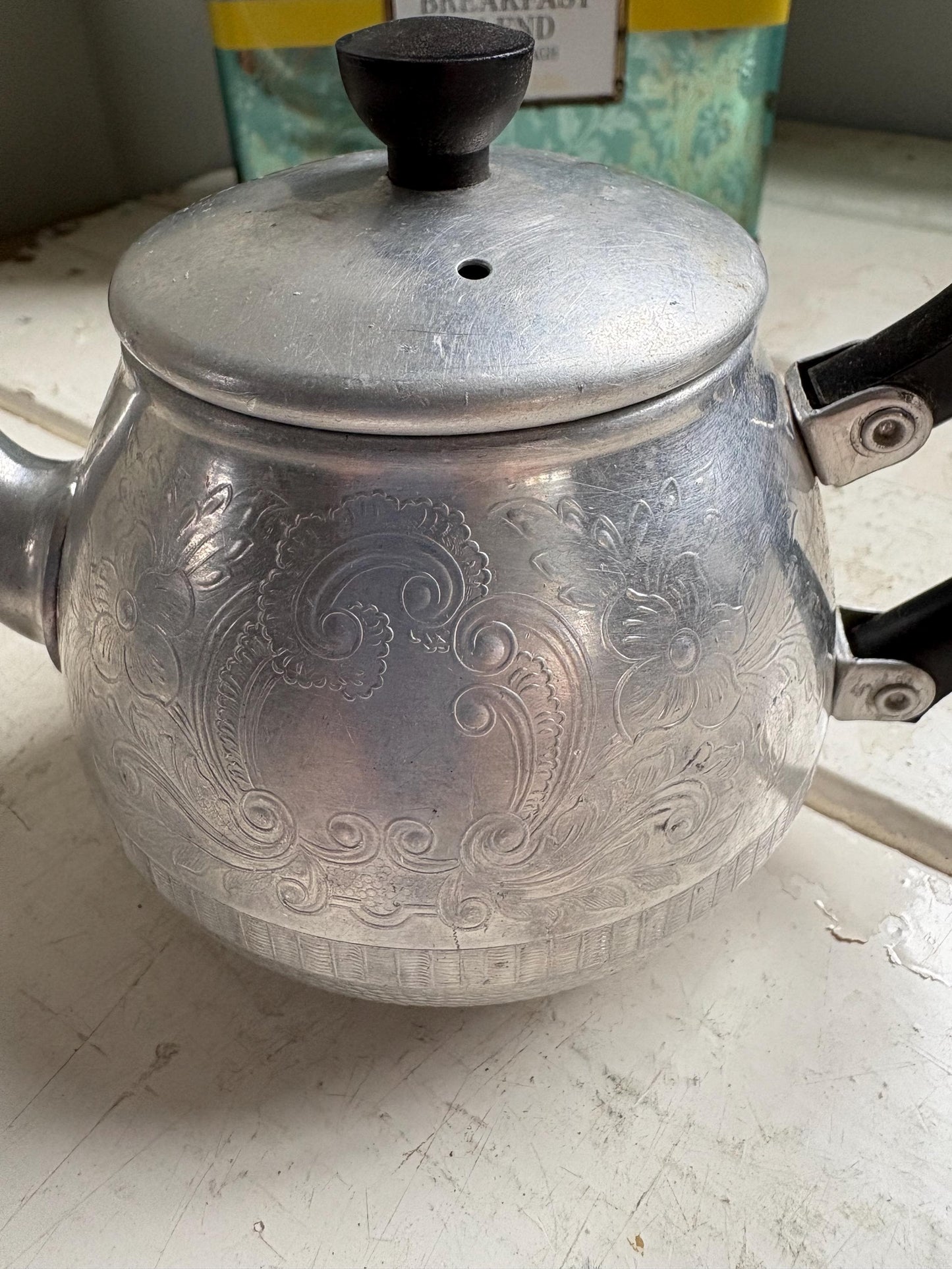 Vintage Swan Two Cup Teapot.