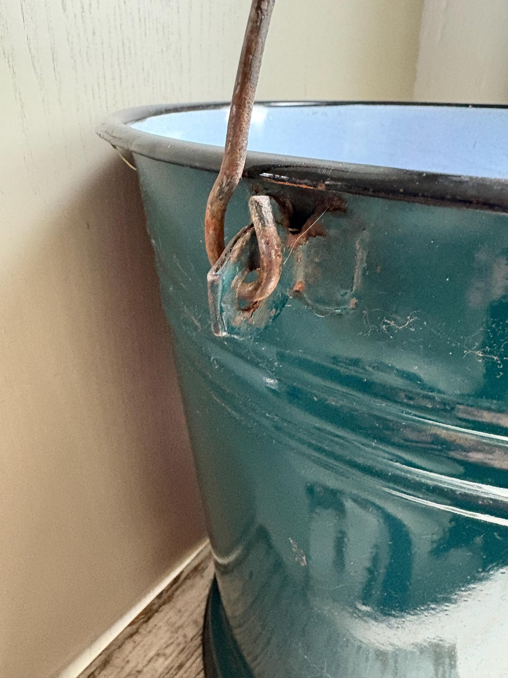 Enamelware Bucket/Pail