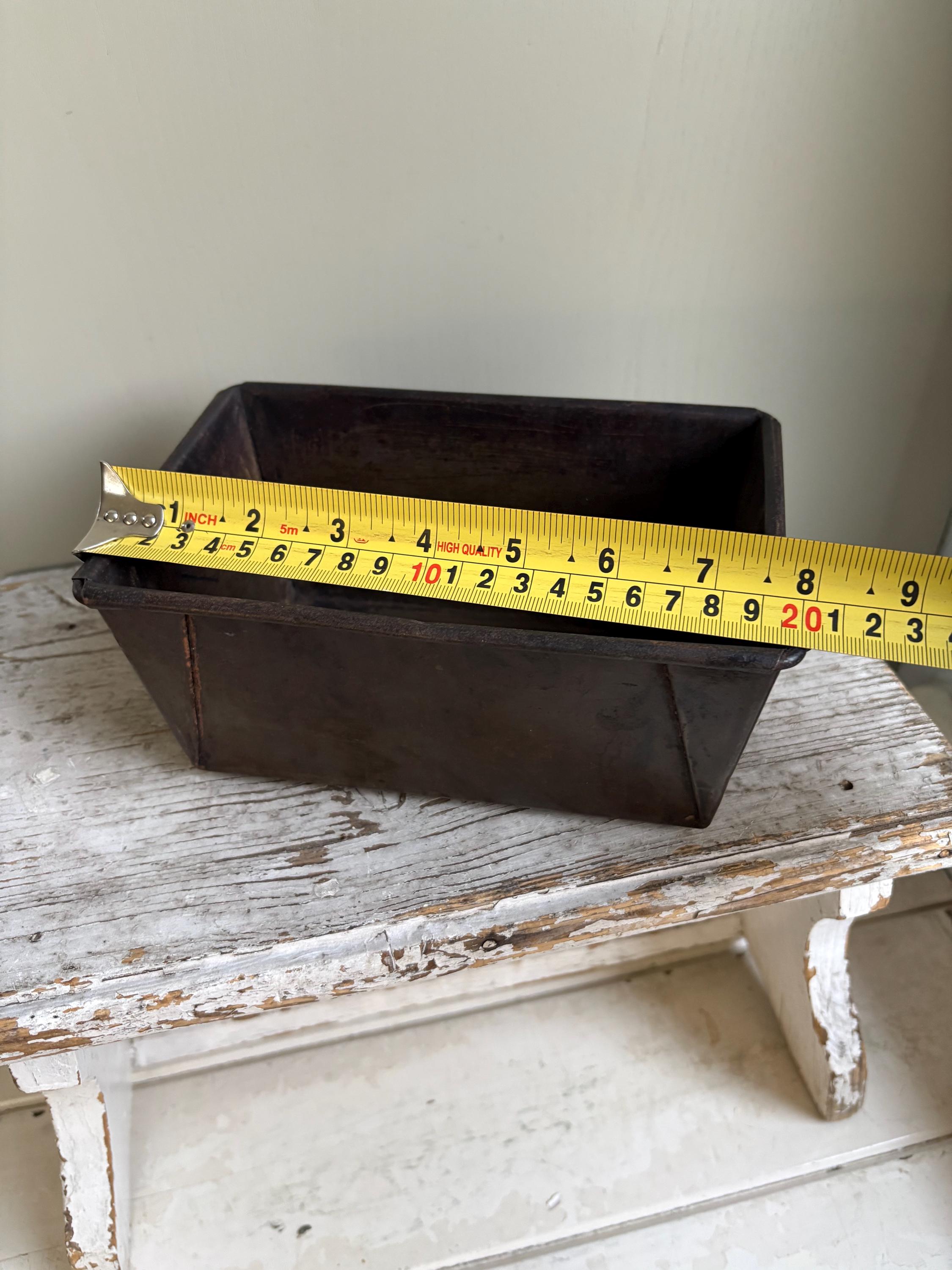 Vintage Loaf Tin, Cake tin, Bread Baking Tin