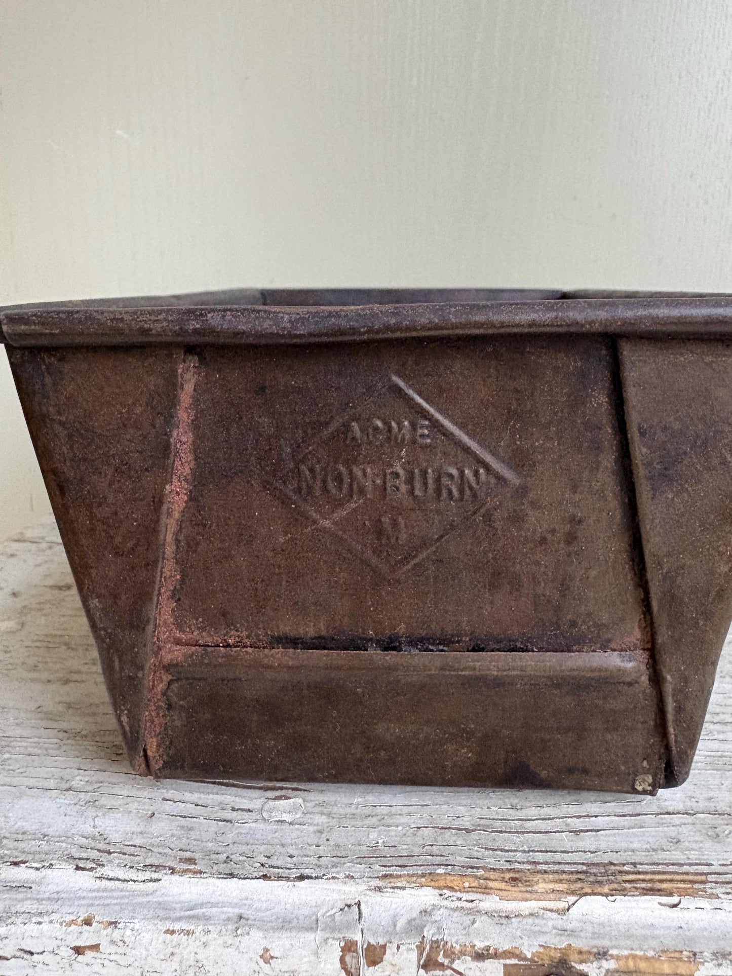 Vintage Loaf Tin, Cake tin, Bread Baking Tin